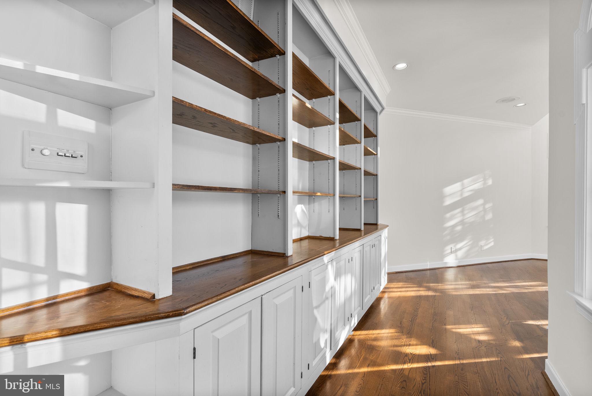 KINGS GIFT - Residential