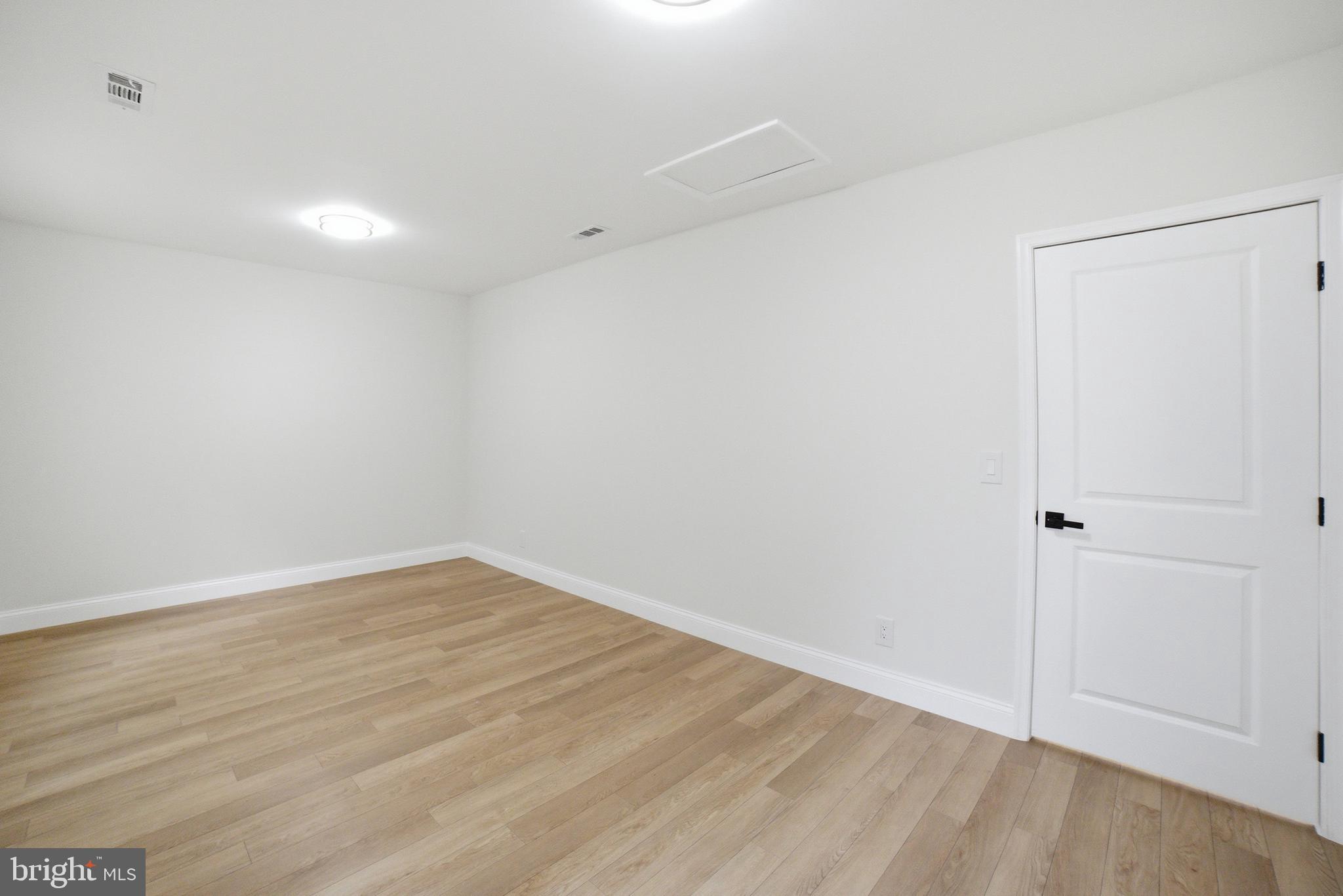 FORT WASHINGTON FOREST - Residential