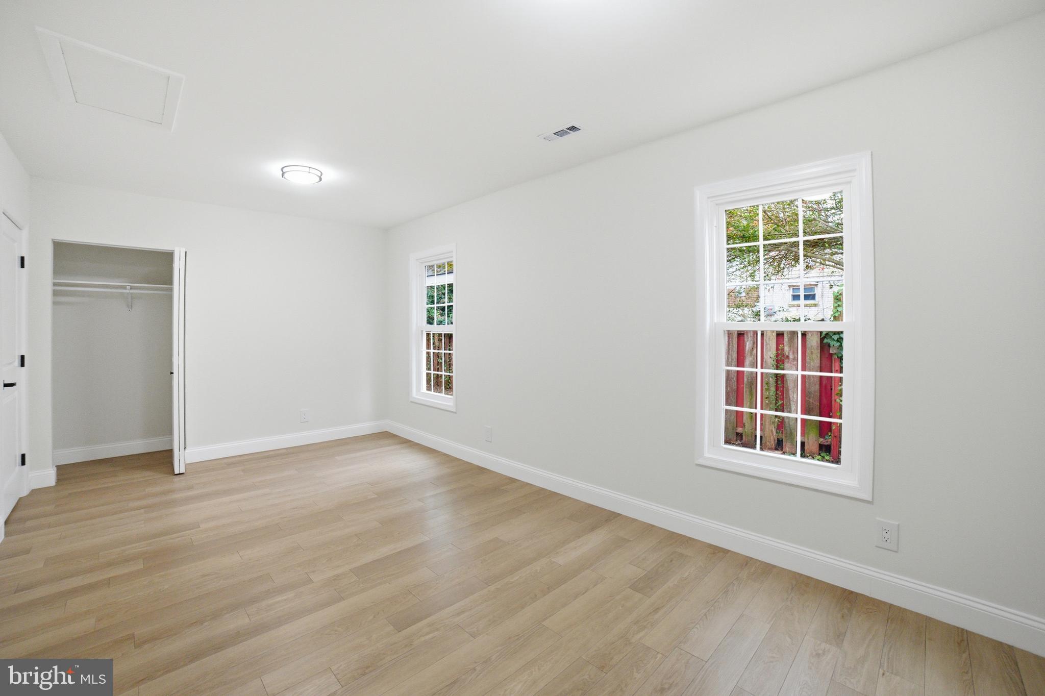 FORT WASHINGTON FOREST - Residential