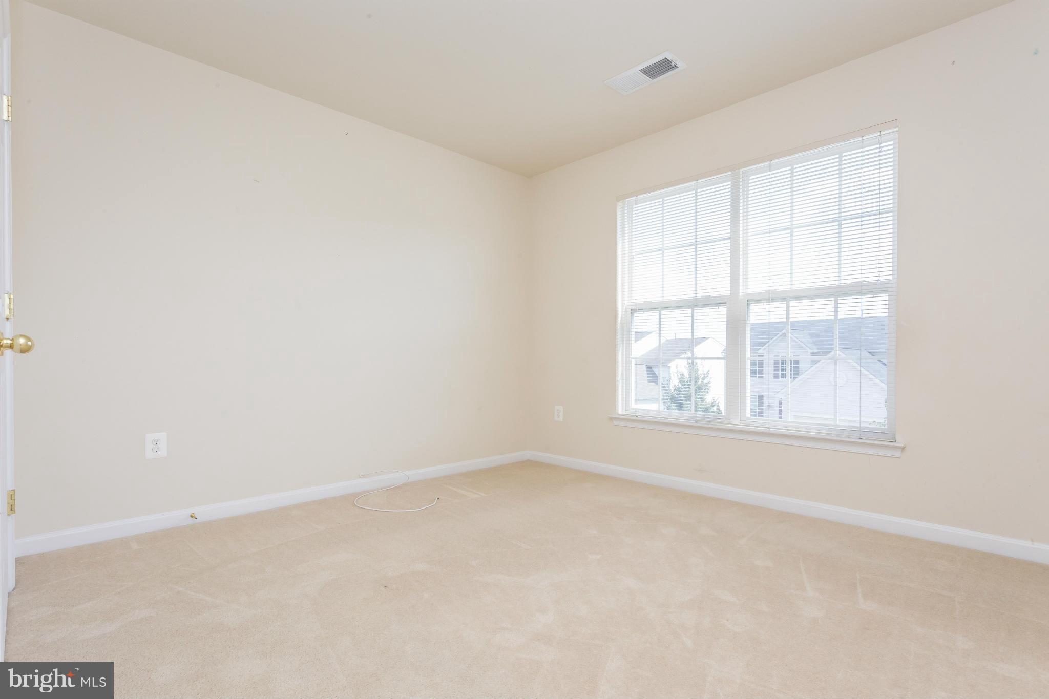 CARRIAGE HILL AT FALLS - Residential