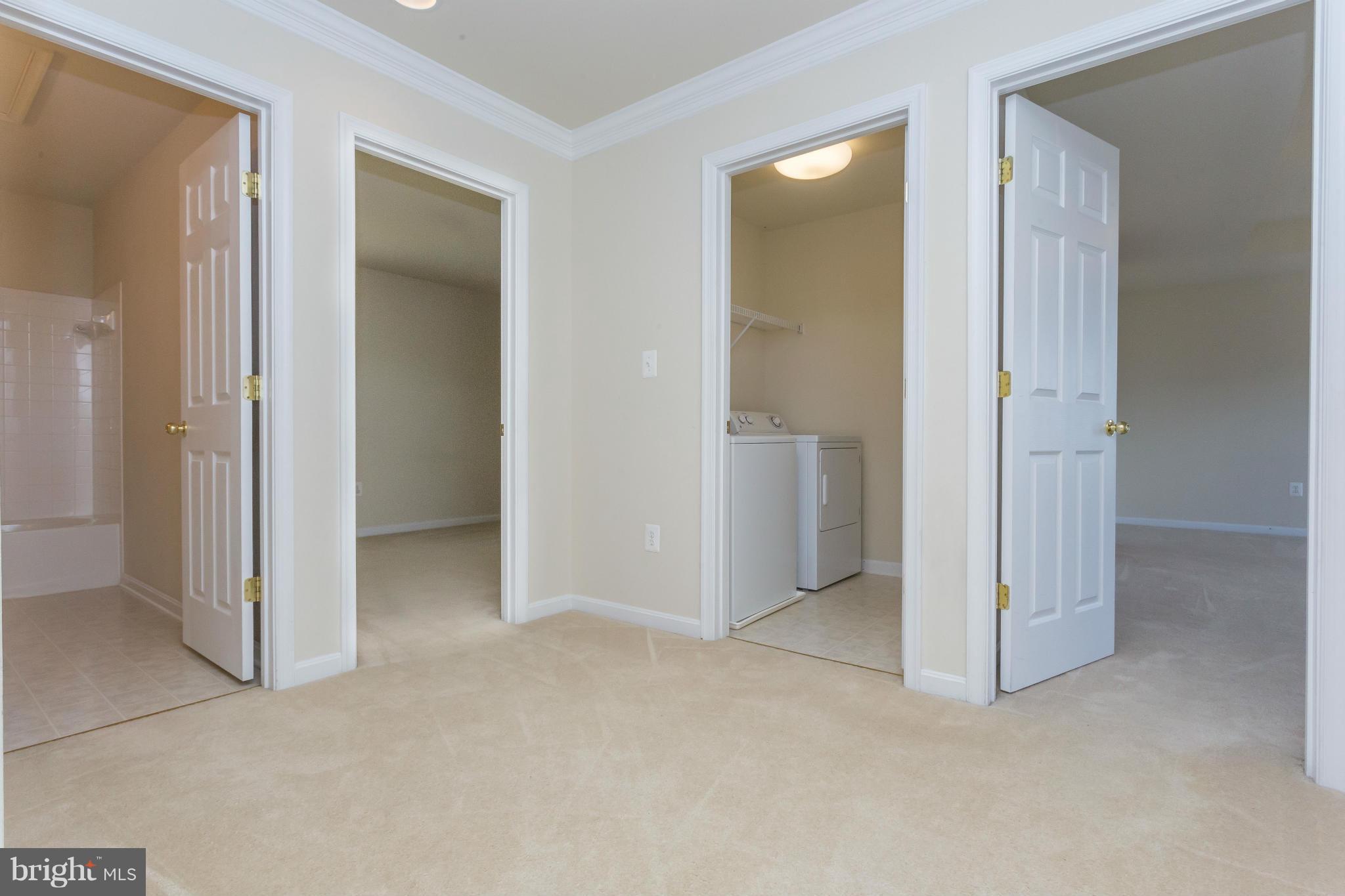 CARRIAGE HILL AT FALLS - Residential