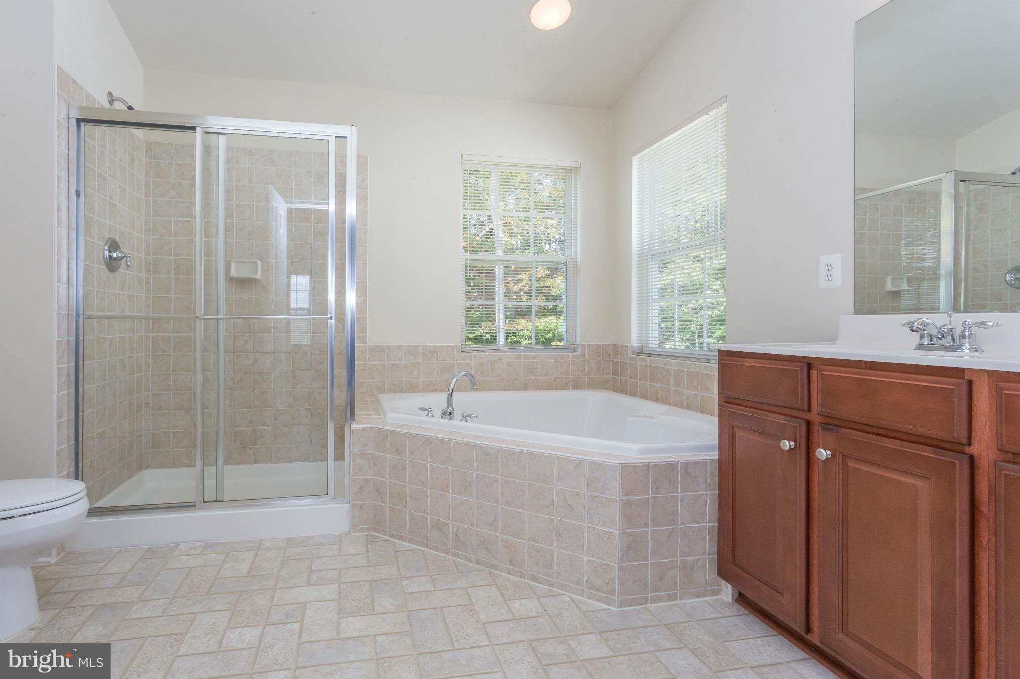 CARRIAGE HILL AT FALLS - Residential