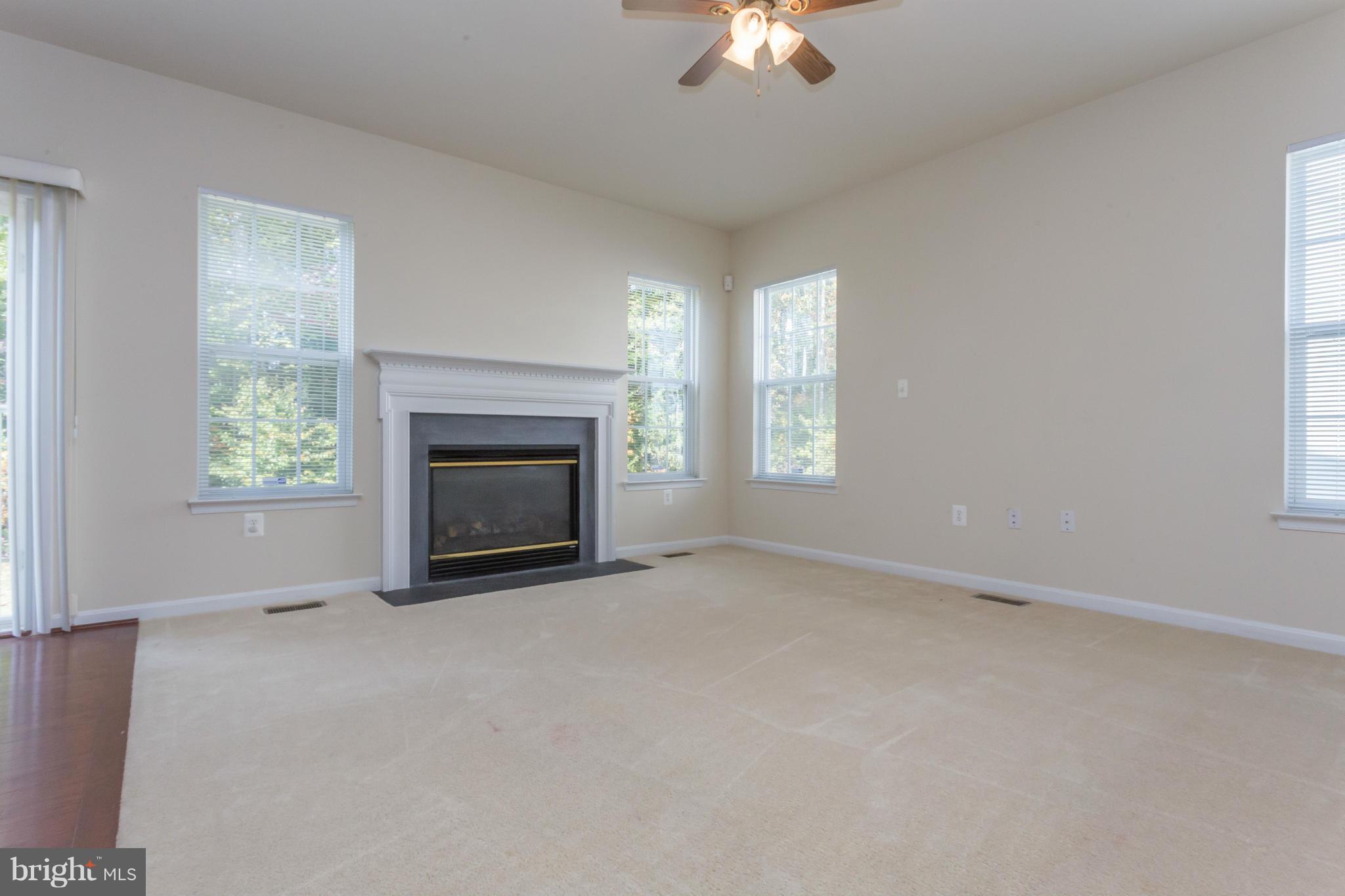 CARRIAGE HILL AT FALLS - Residential