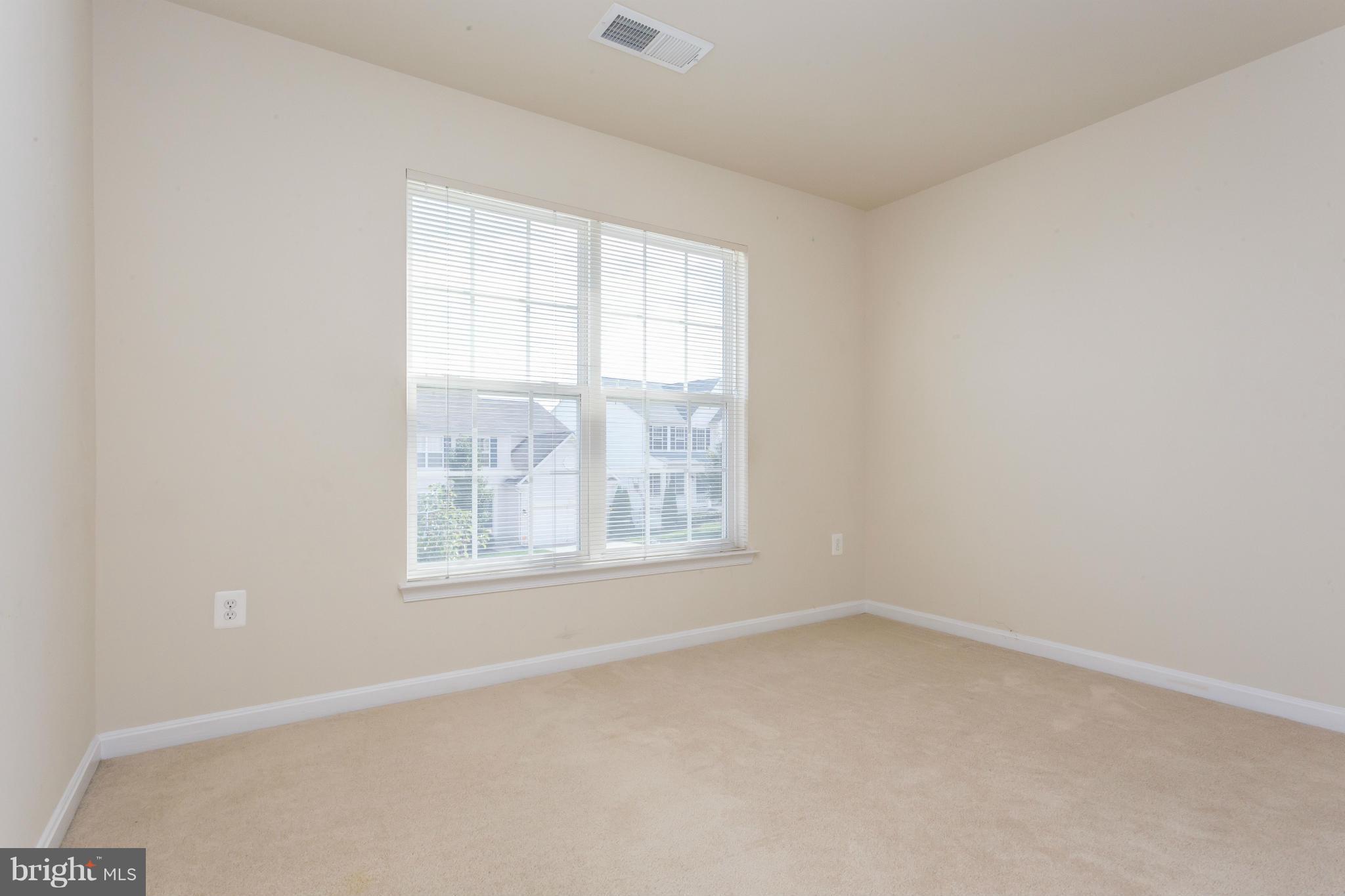 CARRIAGE HILL AT FALLS - Residential