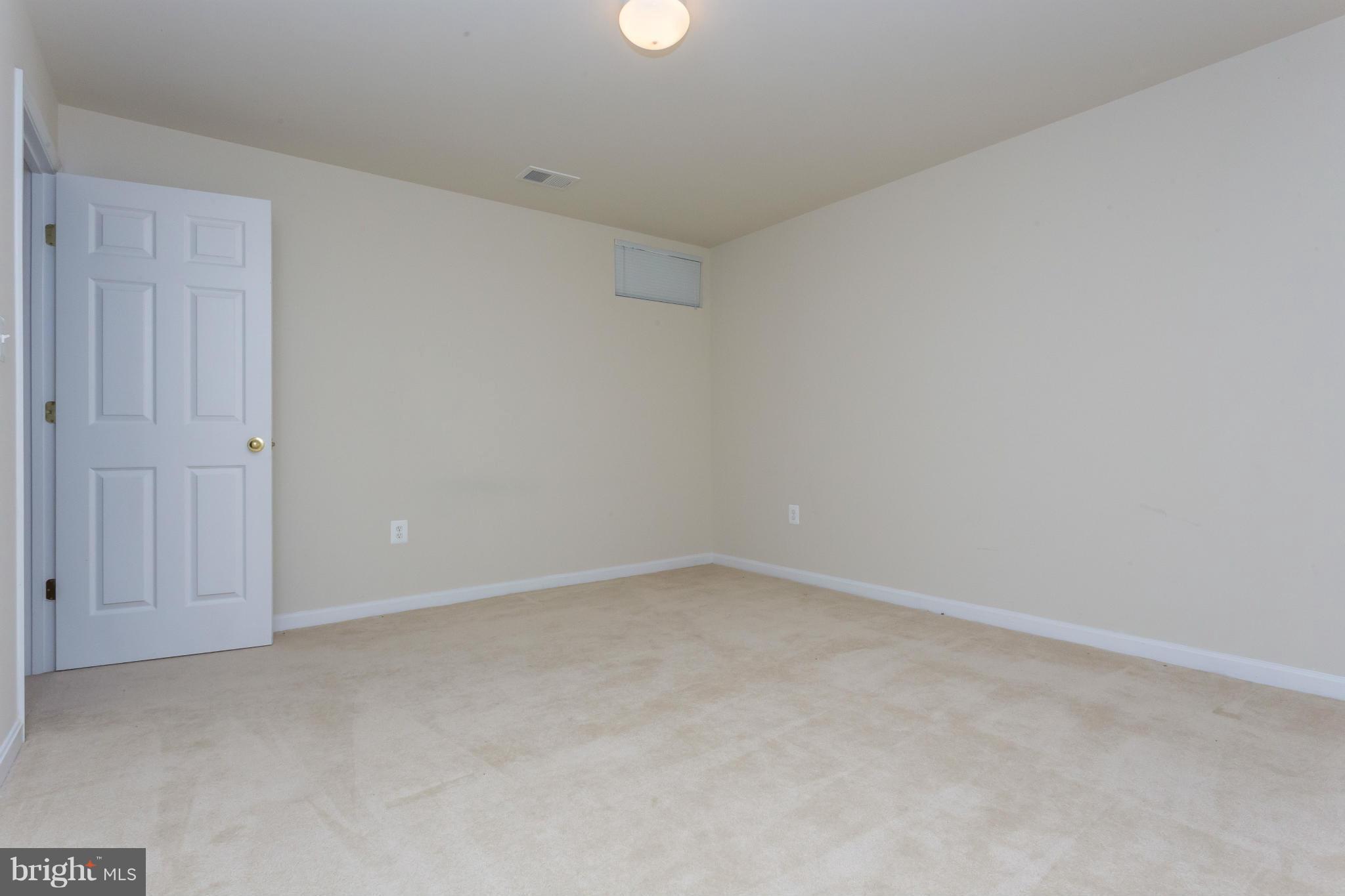 CARRIAGE HILL AT FALLS - Residential