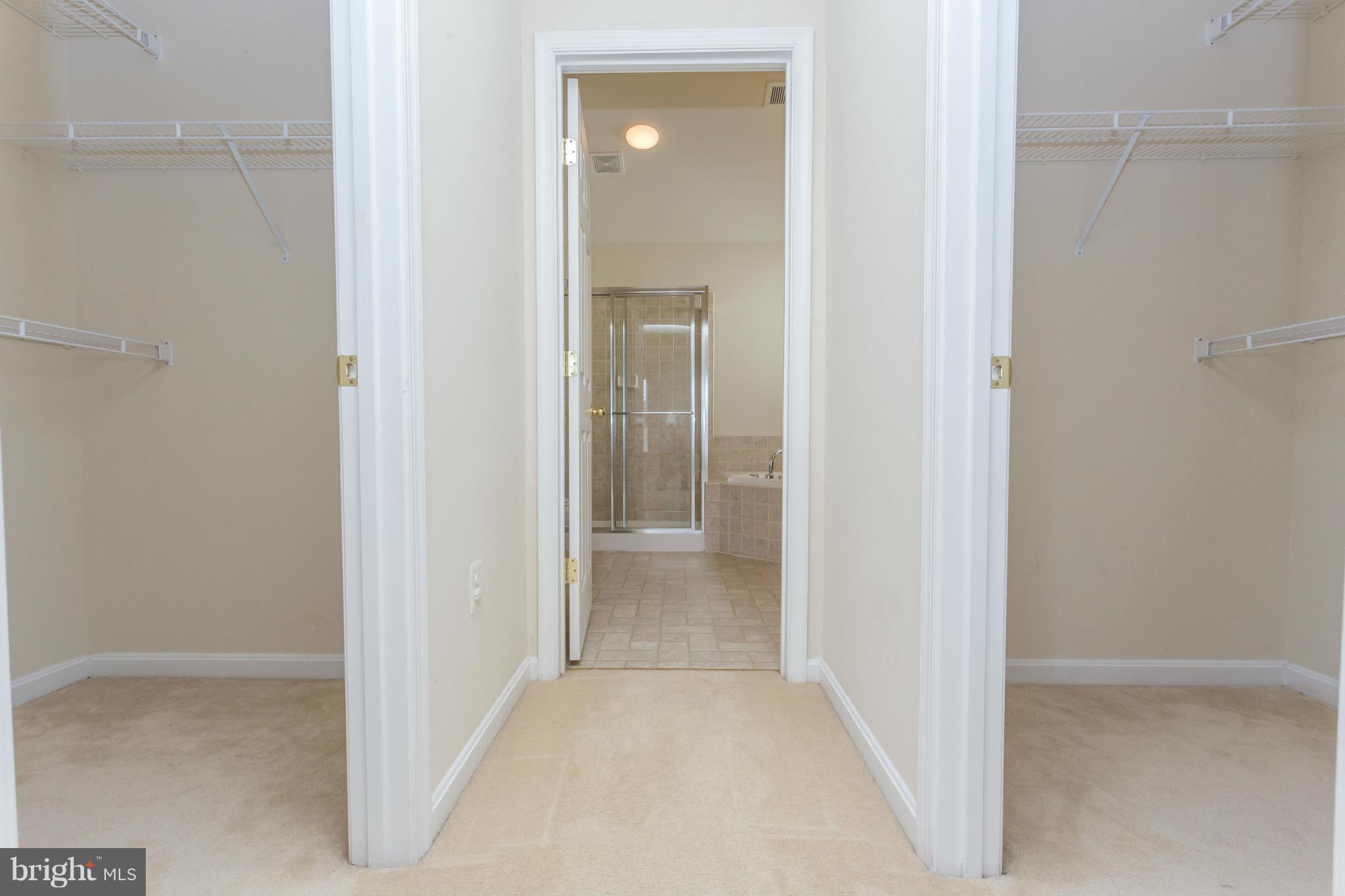 CARRIAGE HILL AT FALLS - Residential