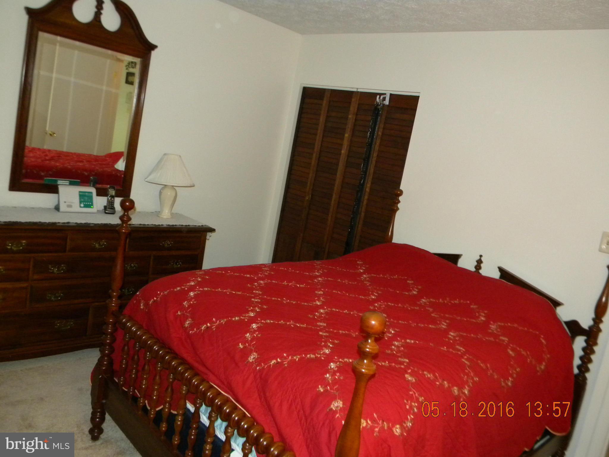 CATONSVILLE MANOR - Residential