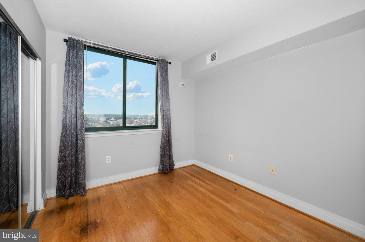 INNER HARBOR - Residential