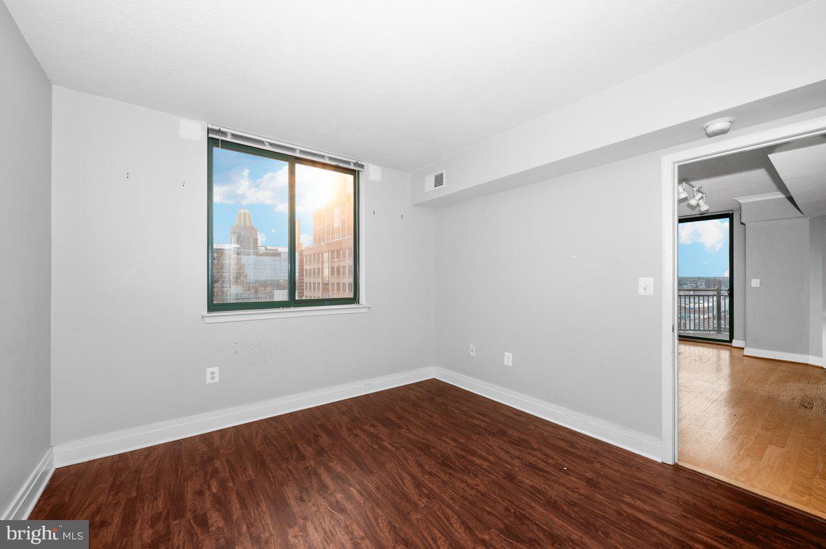 INNER HARBOR - Residential