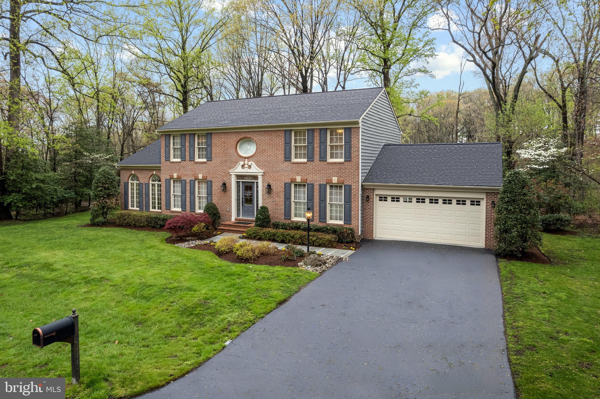 ULMSTEAD COVE - Residential