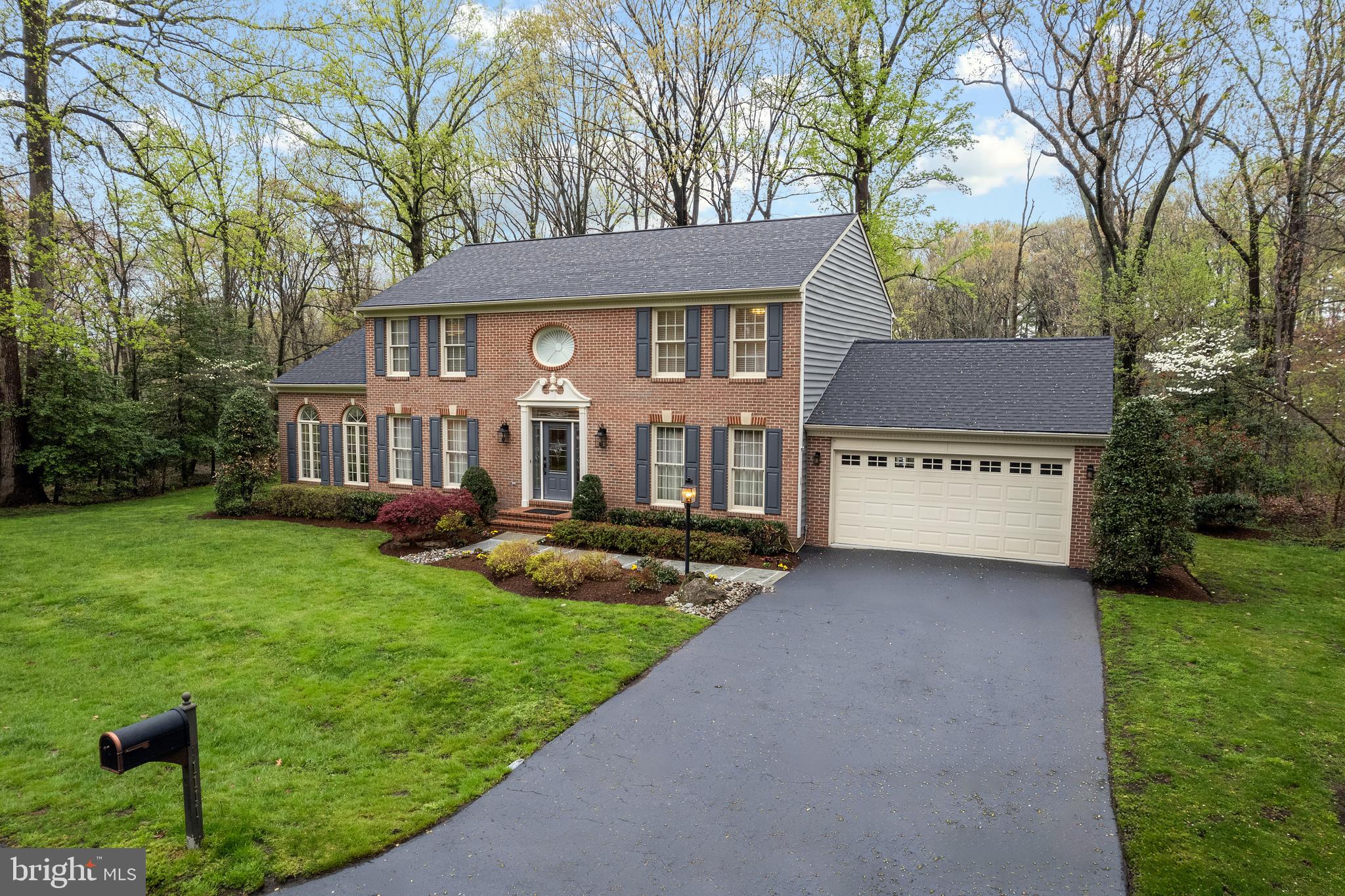 ULMSTEAD COVE - Residential