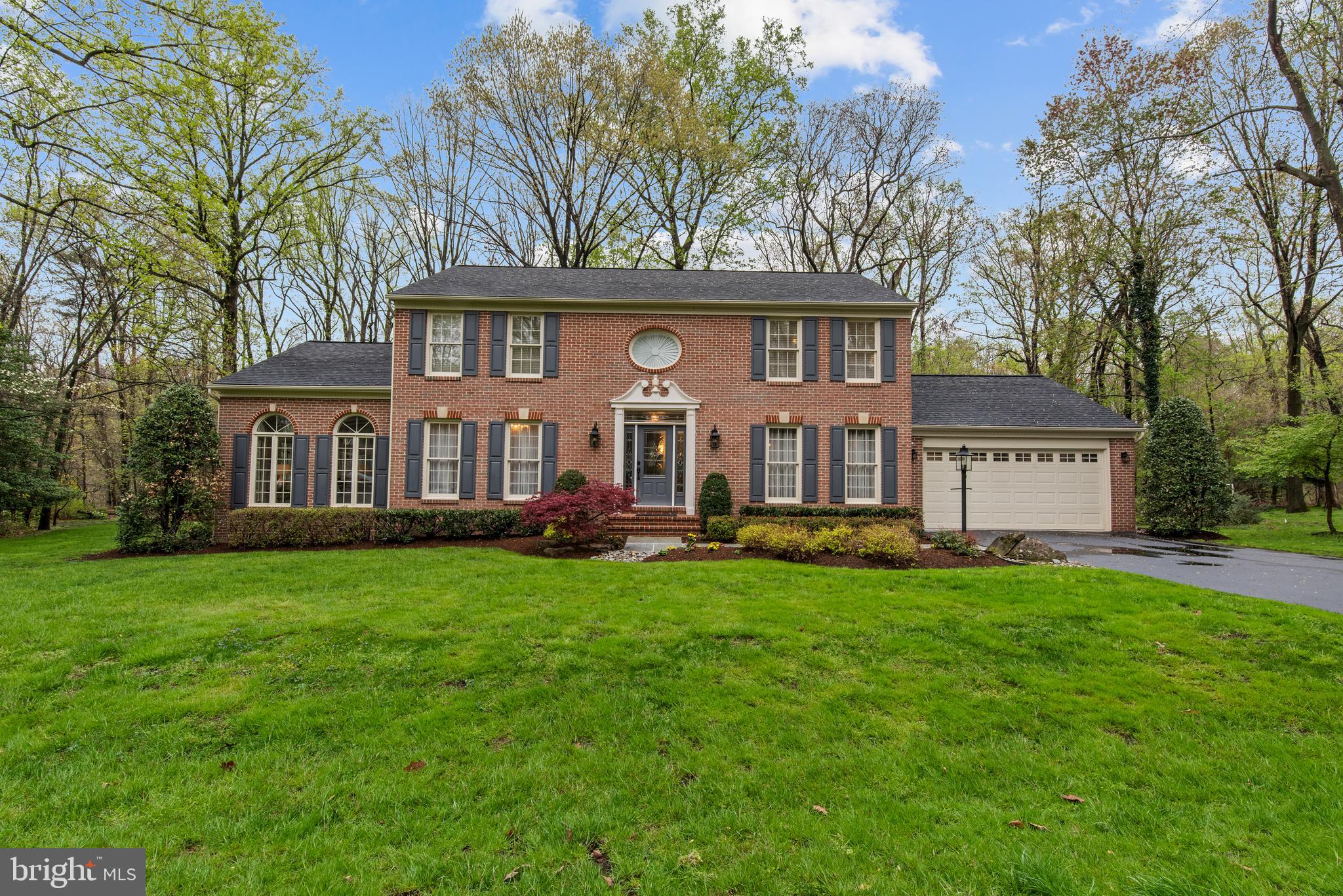 ULMSTEAD COVE - Residential