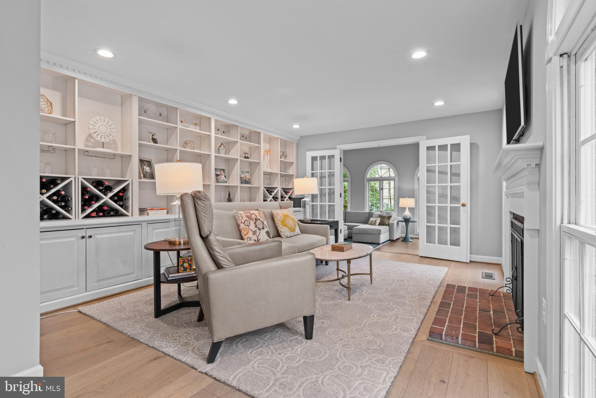 ULMSTEAD COVE - Residential