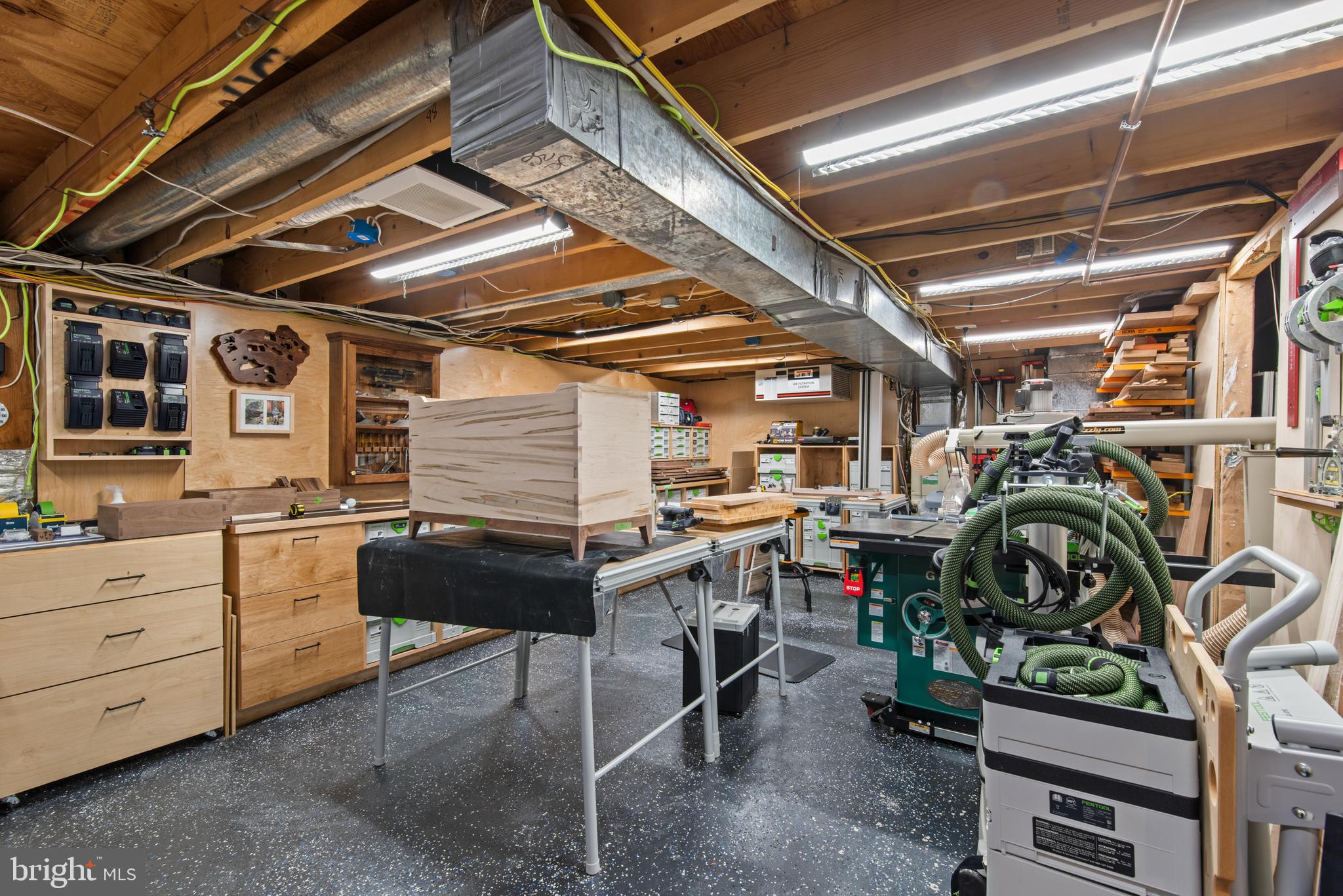 ULMSTEAD COVE - Residential