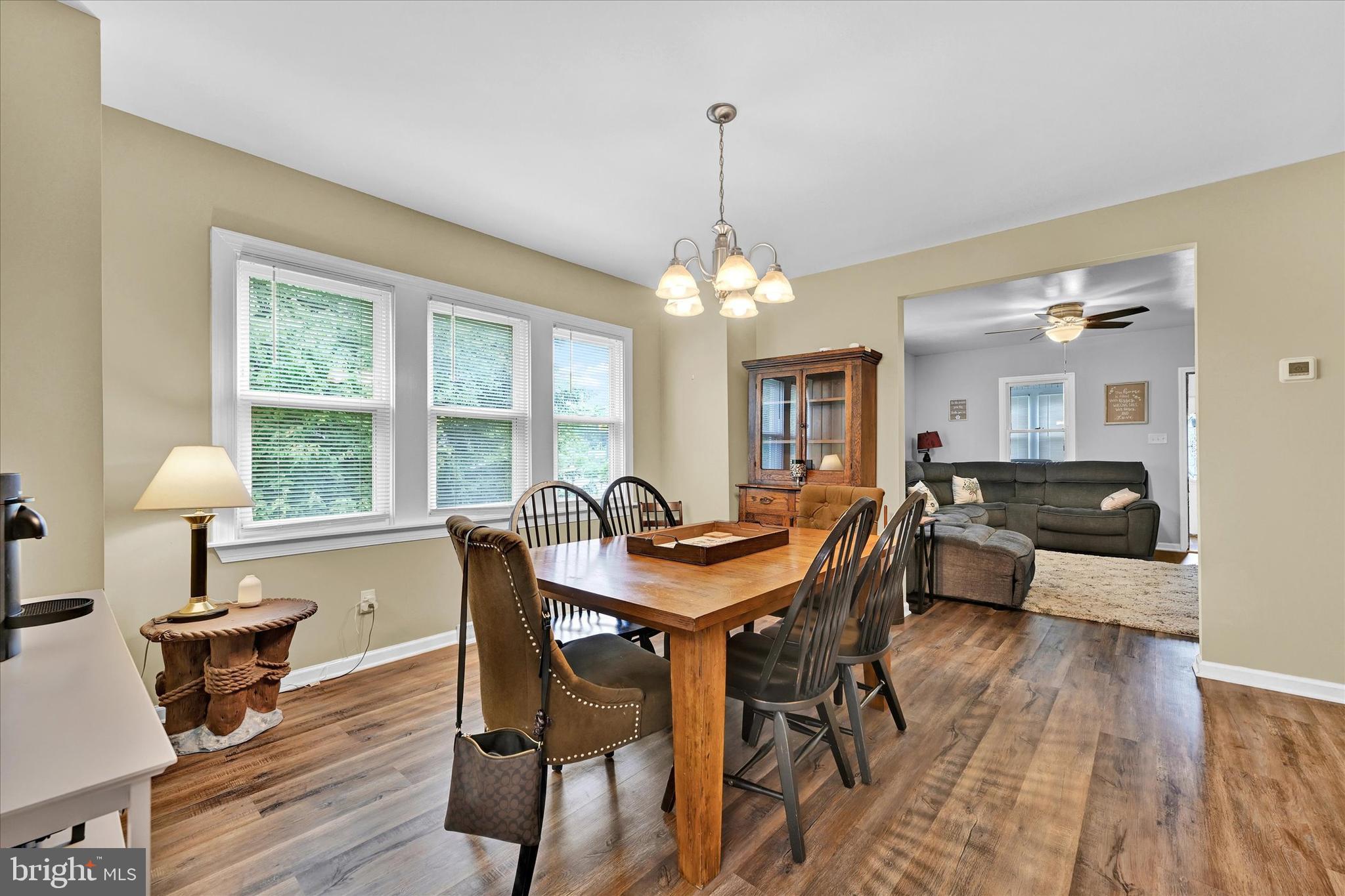 MIDDLE RIVER - Residential