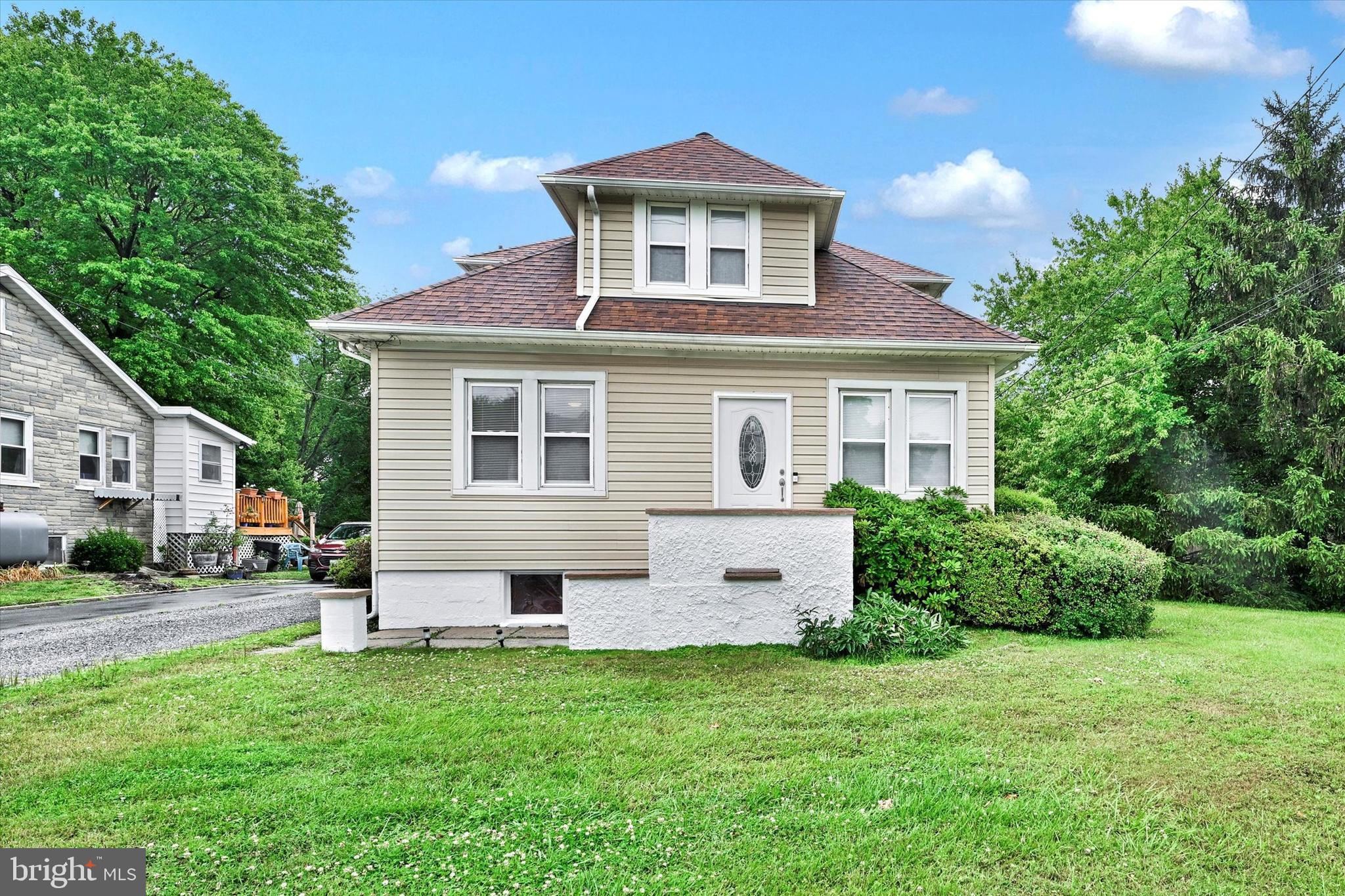 MIDDLE RIVER - Residential