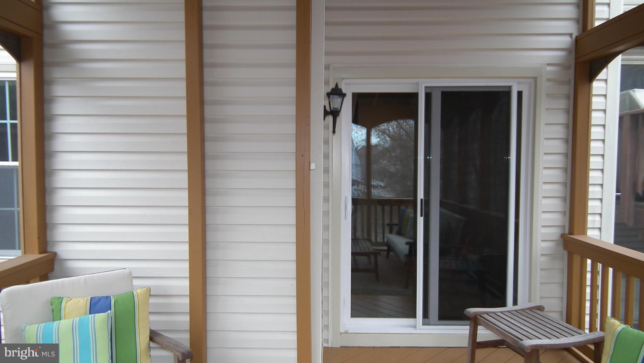 ASHBURN VILLAGE - Residential