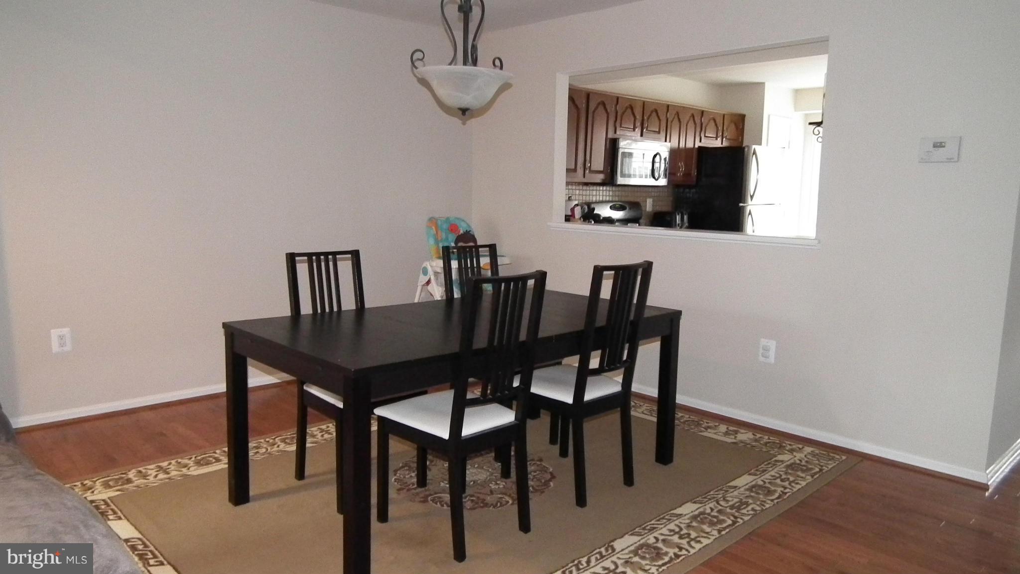 ASHBURN VILLAGE - Residential