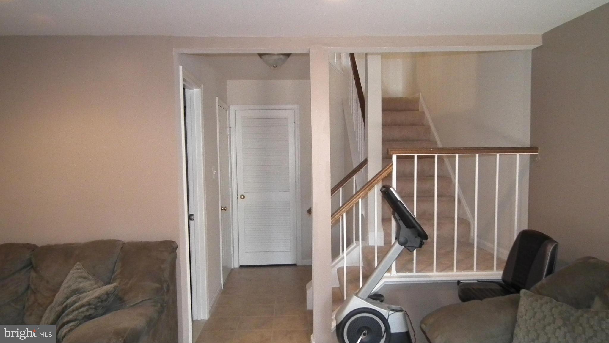 ASHBURN VILLAGE - Residential