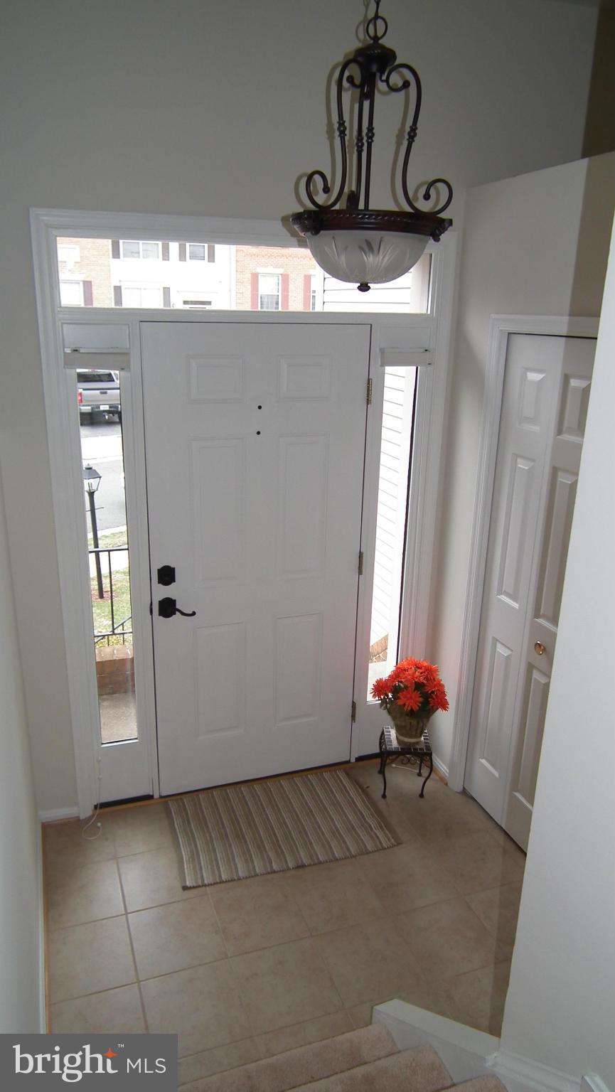 ASHBURN VILLAGE - Residential