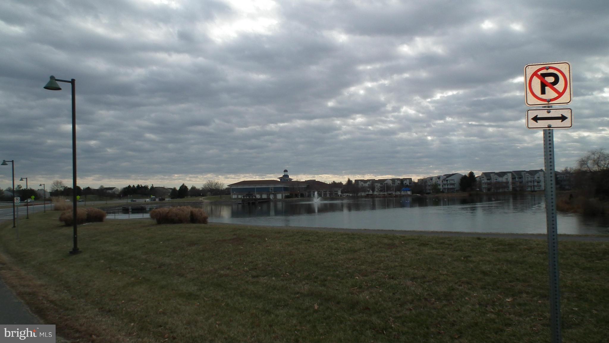 ASHBURN VILLAGE - Residential