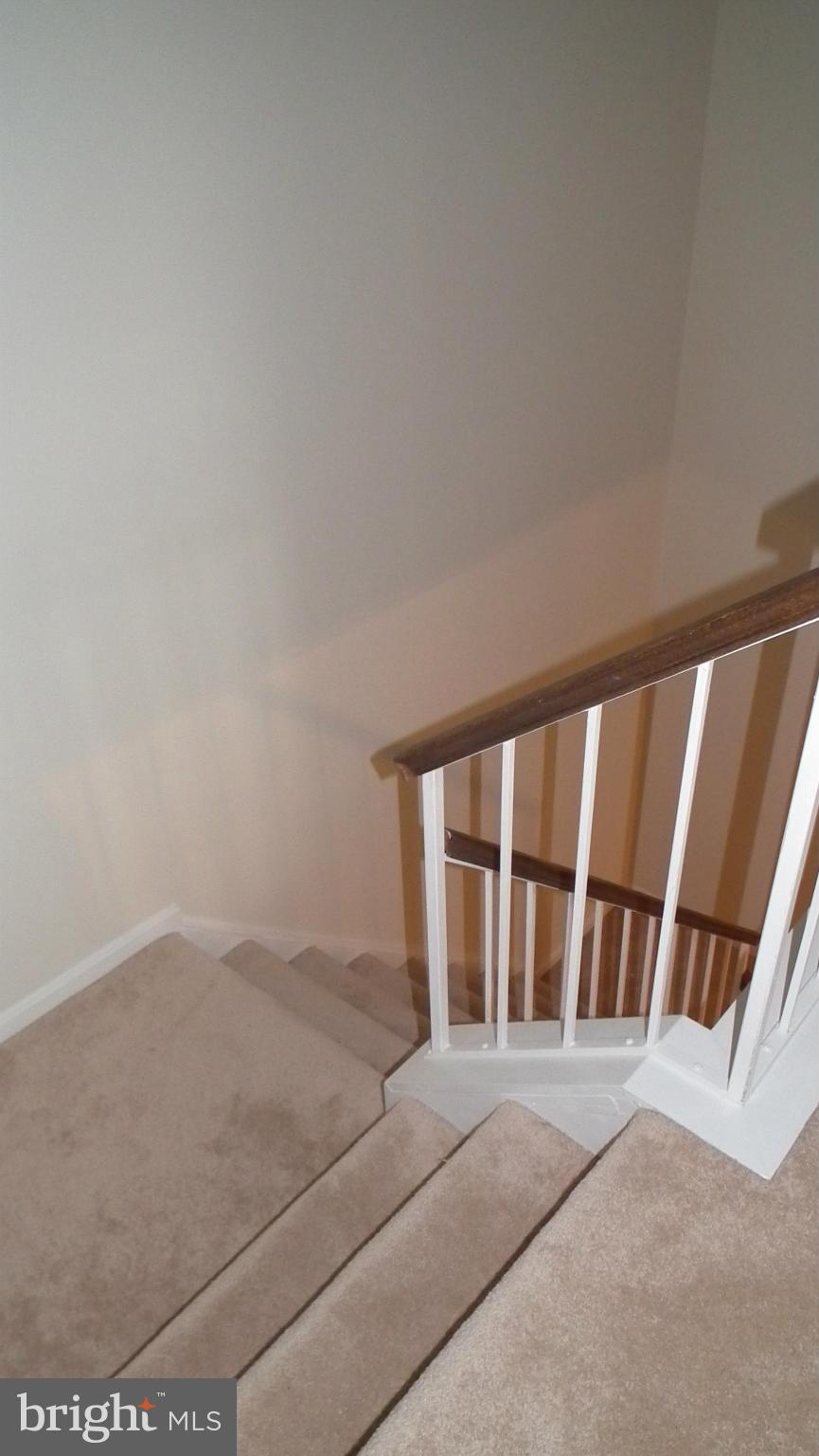 ASHBURN VILLAGE - Residential