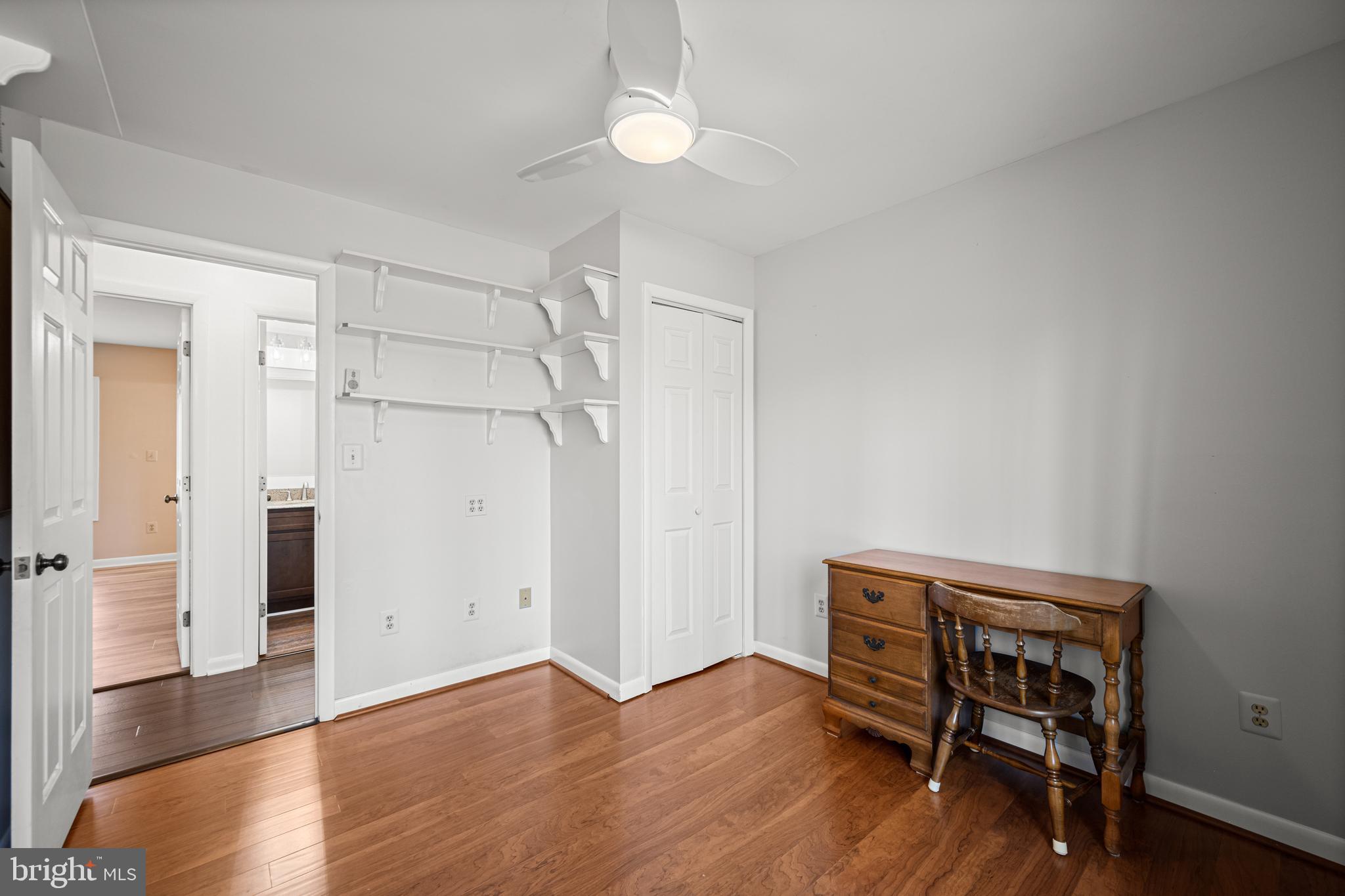 STRATTON WOODS - Residential