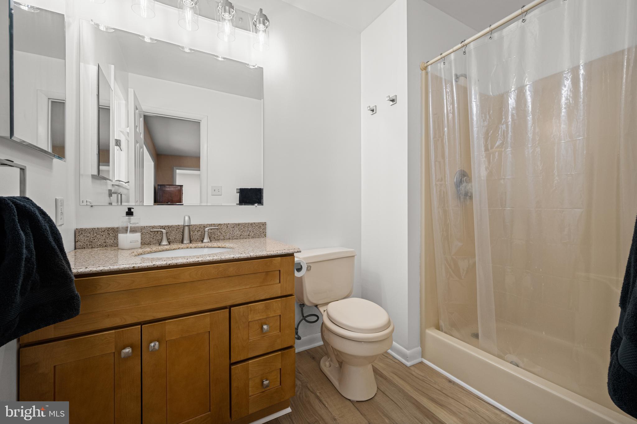 STRATTON WOODS - Residential