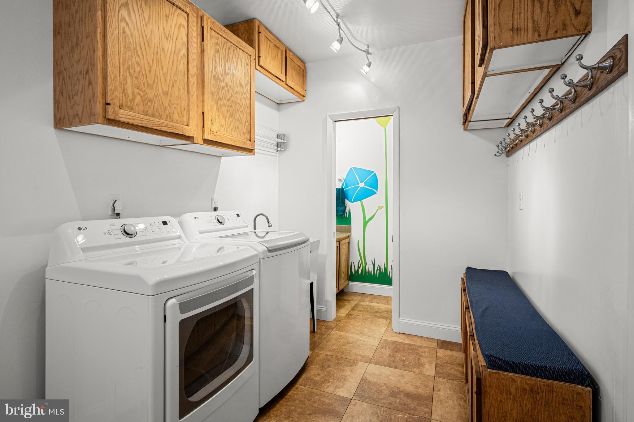 STRATTON WOODS - Residential