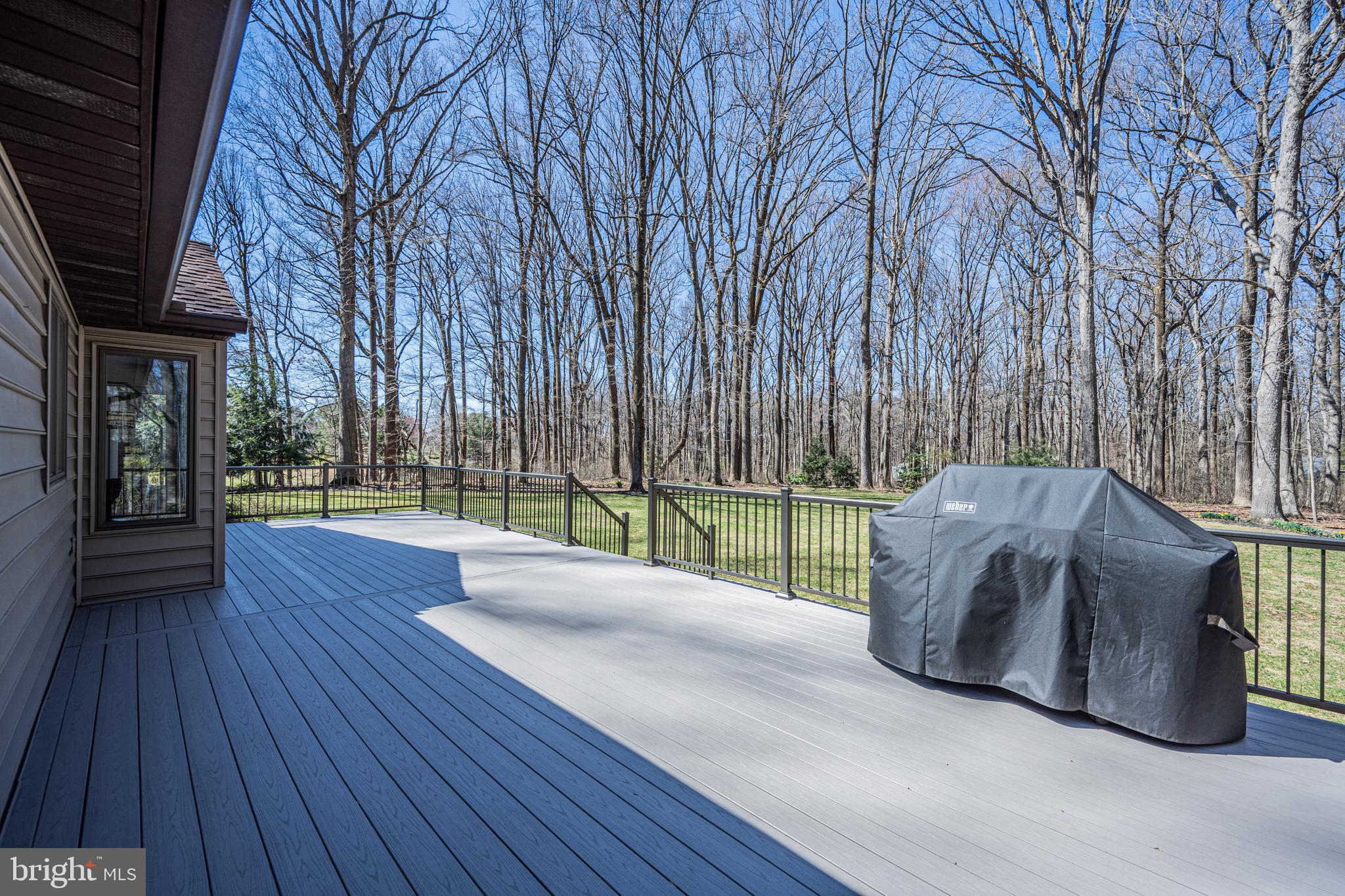 STRATTON WOODS - Residential