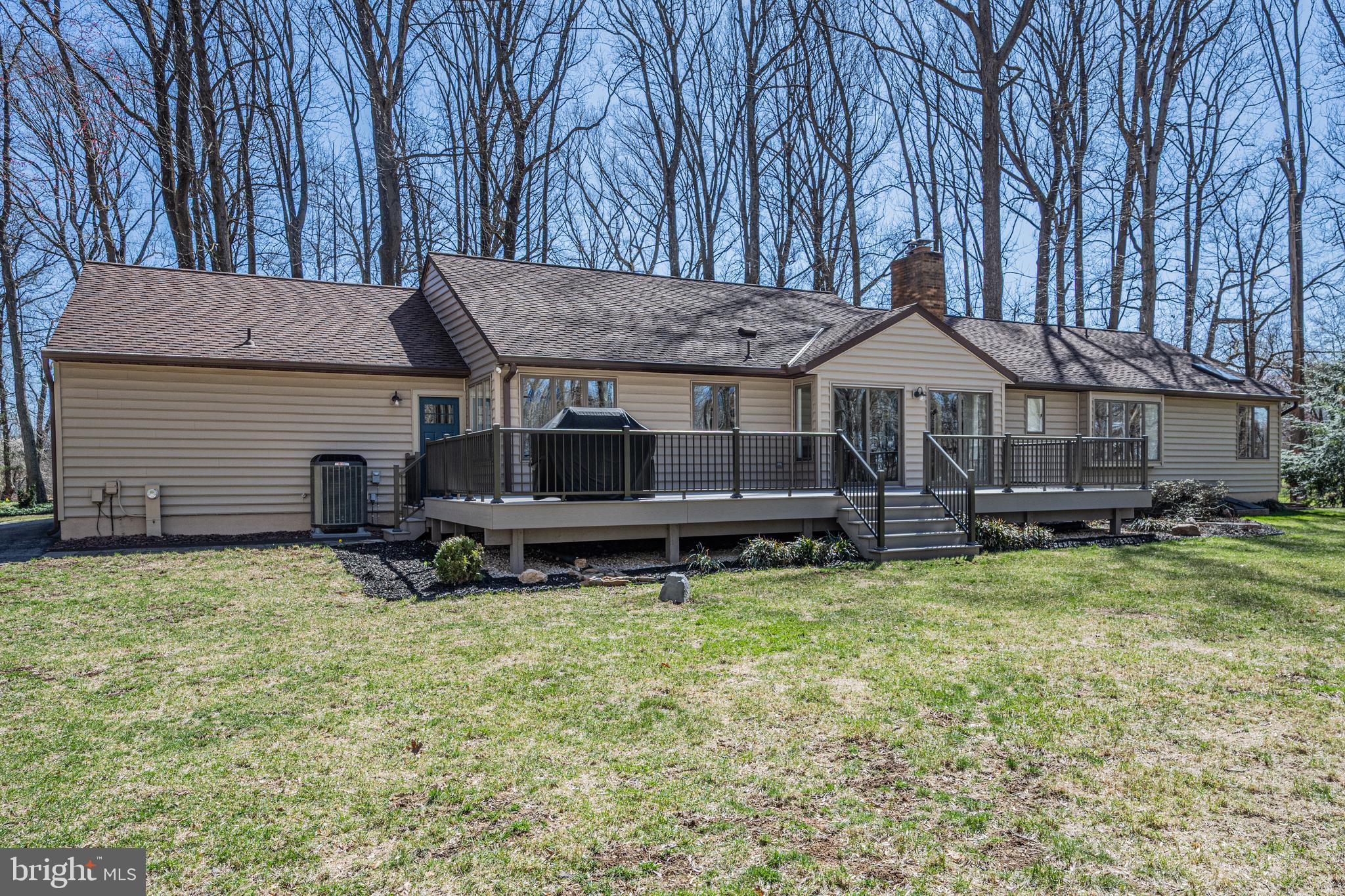 STRATTON WOODS - Residential