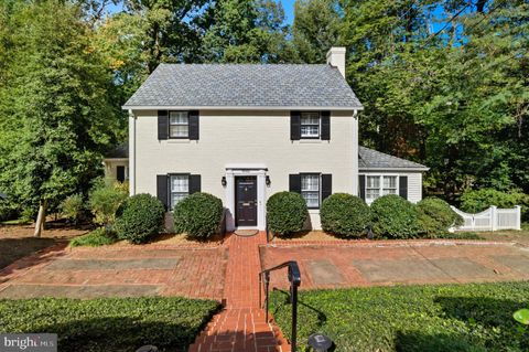 6032 GROVE DRIVE ALEXANDRIA VA 22307