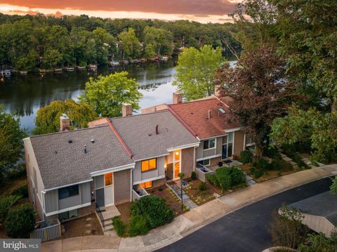 1603 GREENBRIAR COURT RESTON VA 20190