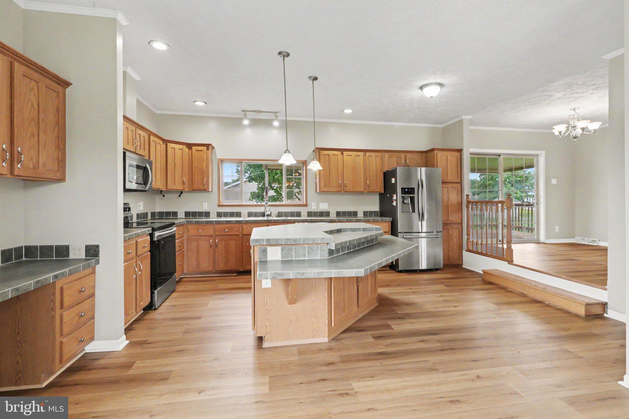 146 CAMELOT DRIVE