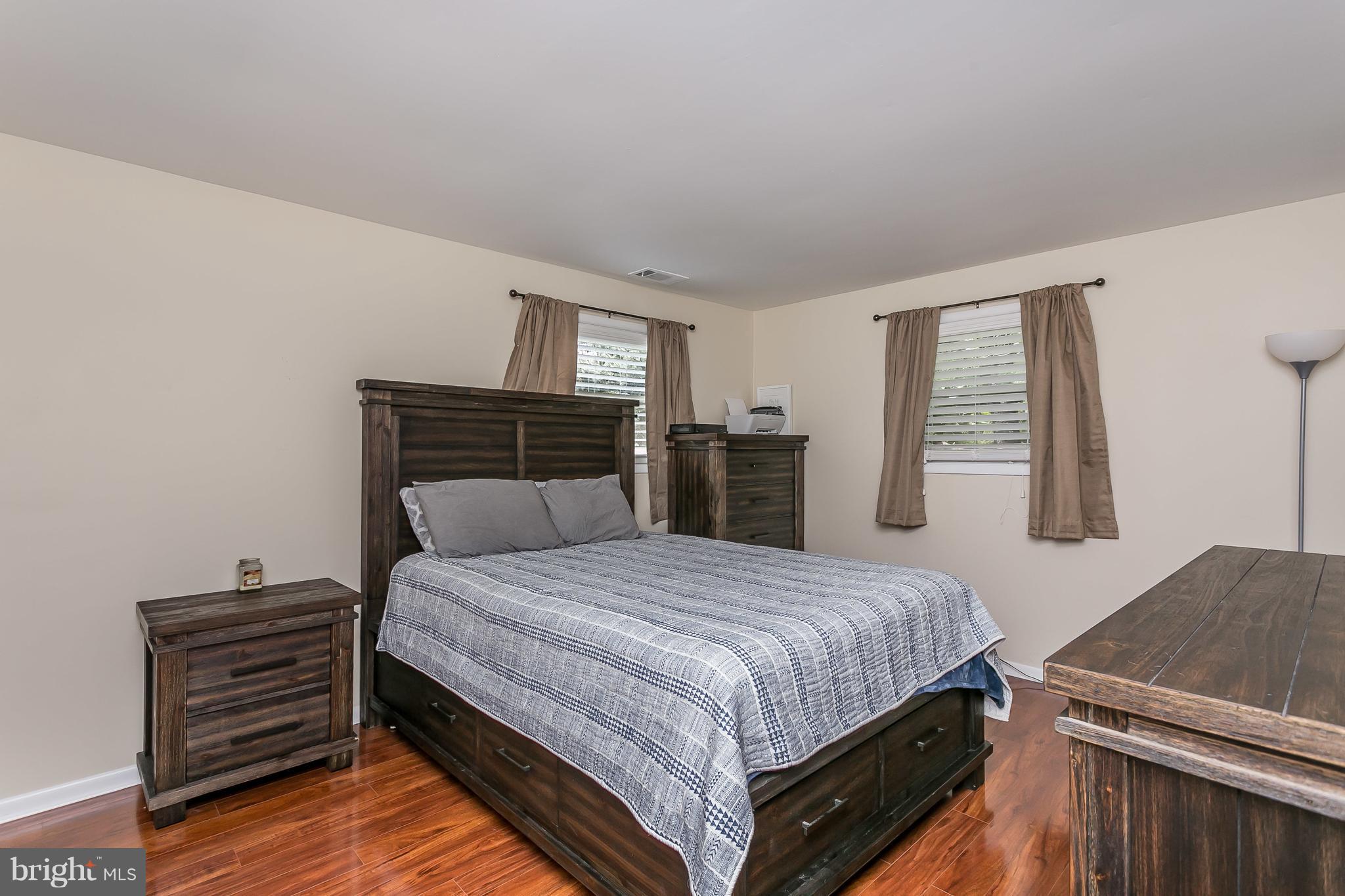 WARREN LODGE - Residential