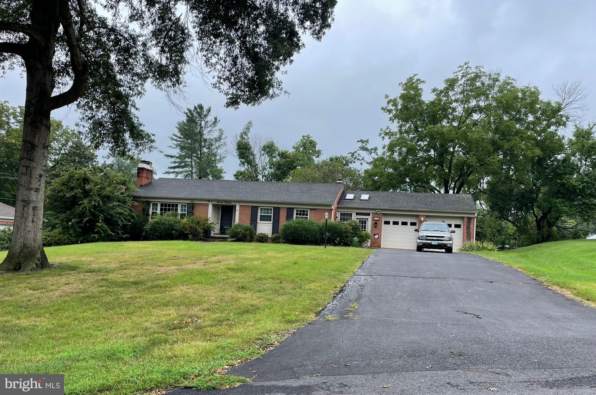 OAKLAWN - Residential