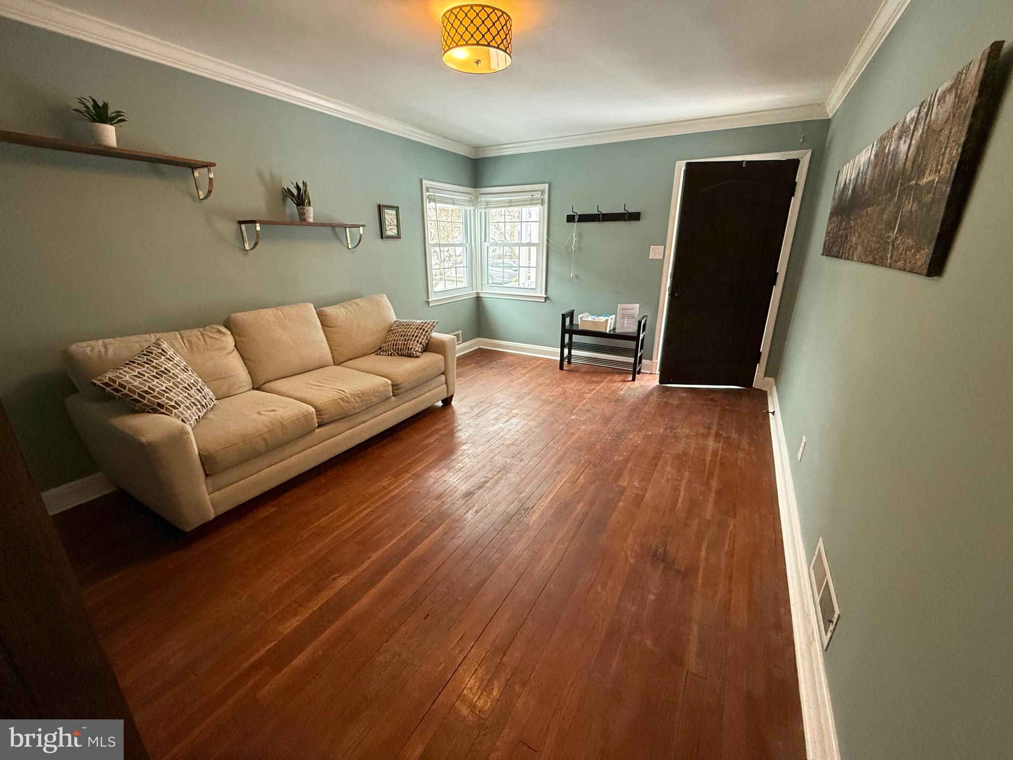 MORELAND PARK - Residential