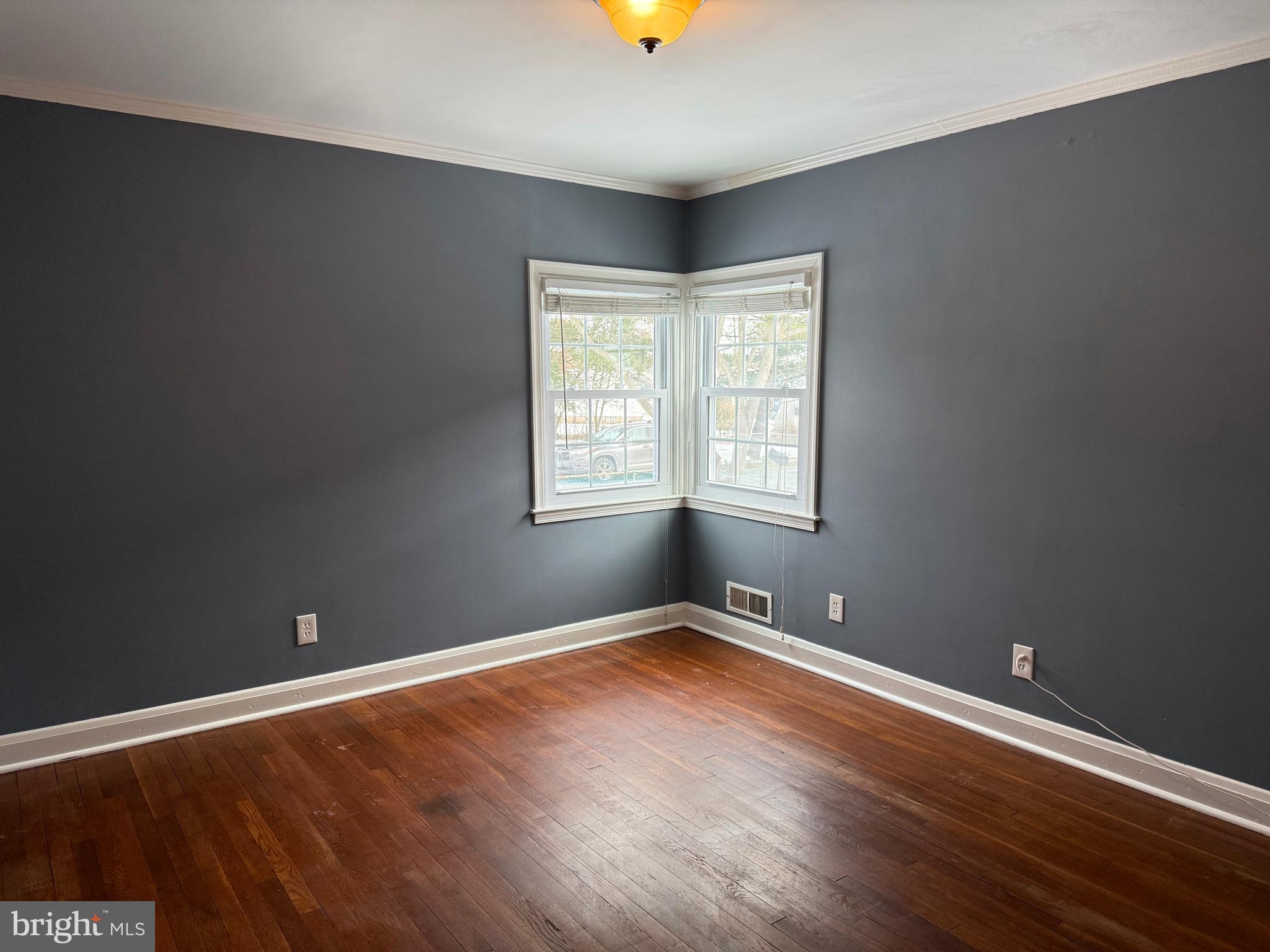 MORELAND PARK - Residential