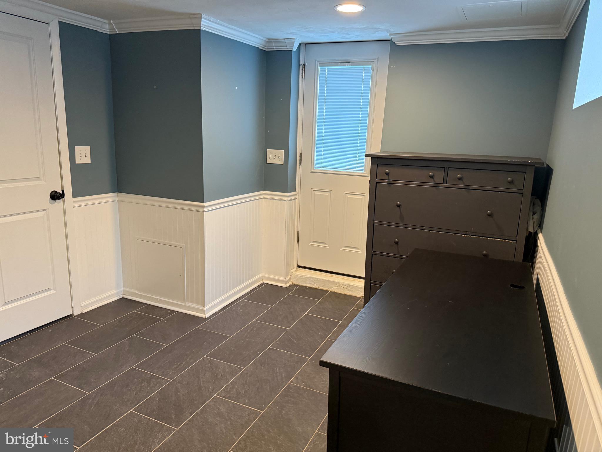 MORELAND PARK - Residential