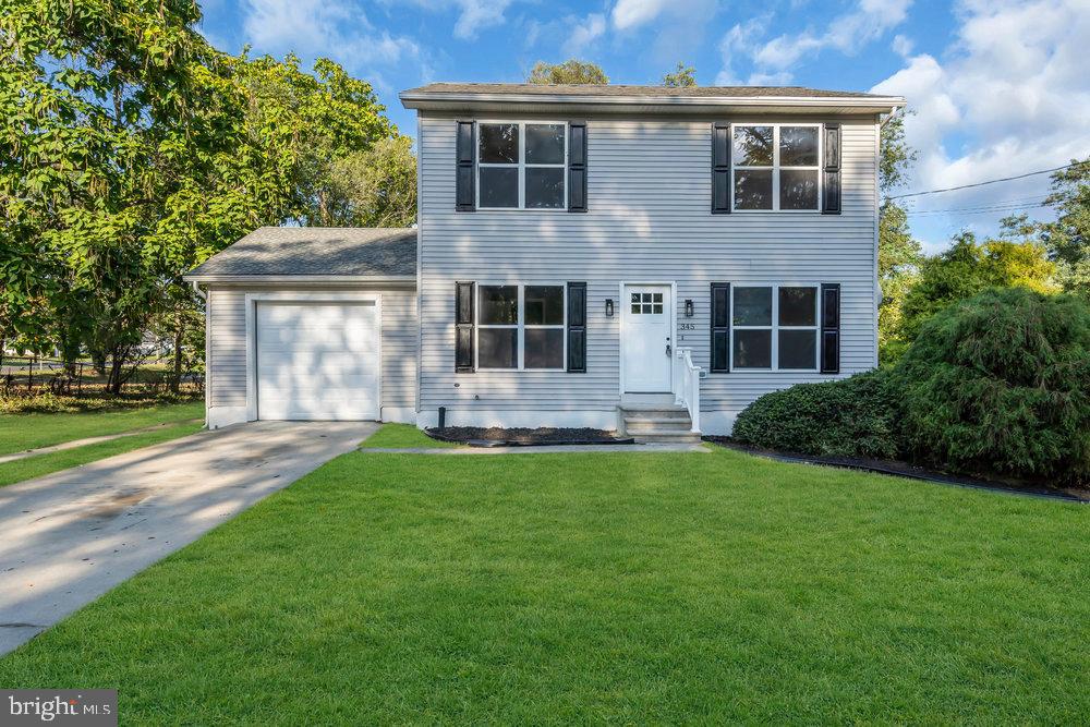 345 SPRUCE STREET