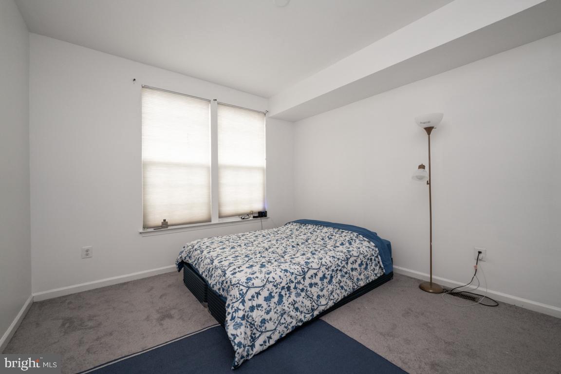 BALLENGER CREEK - Residential