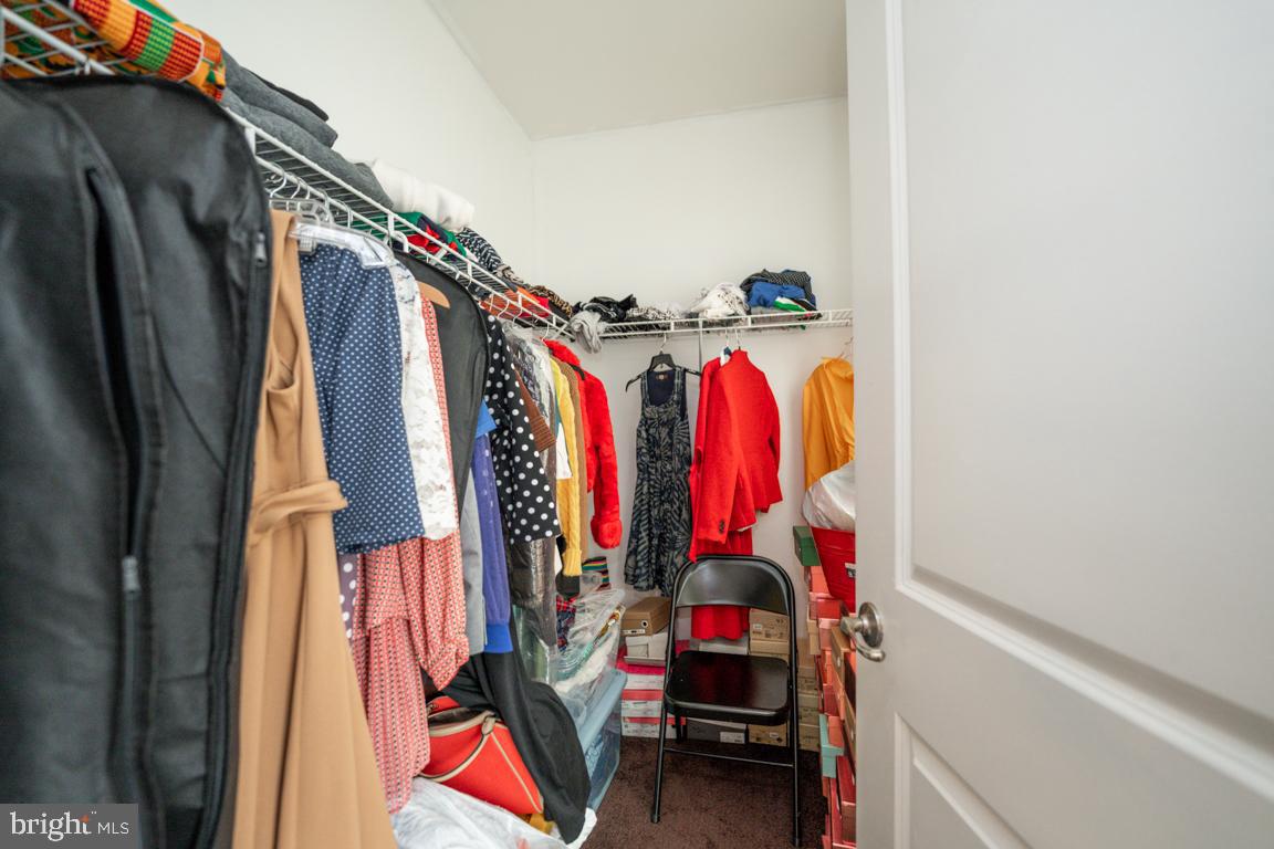 BALLENGER CREEK - Residential