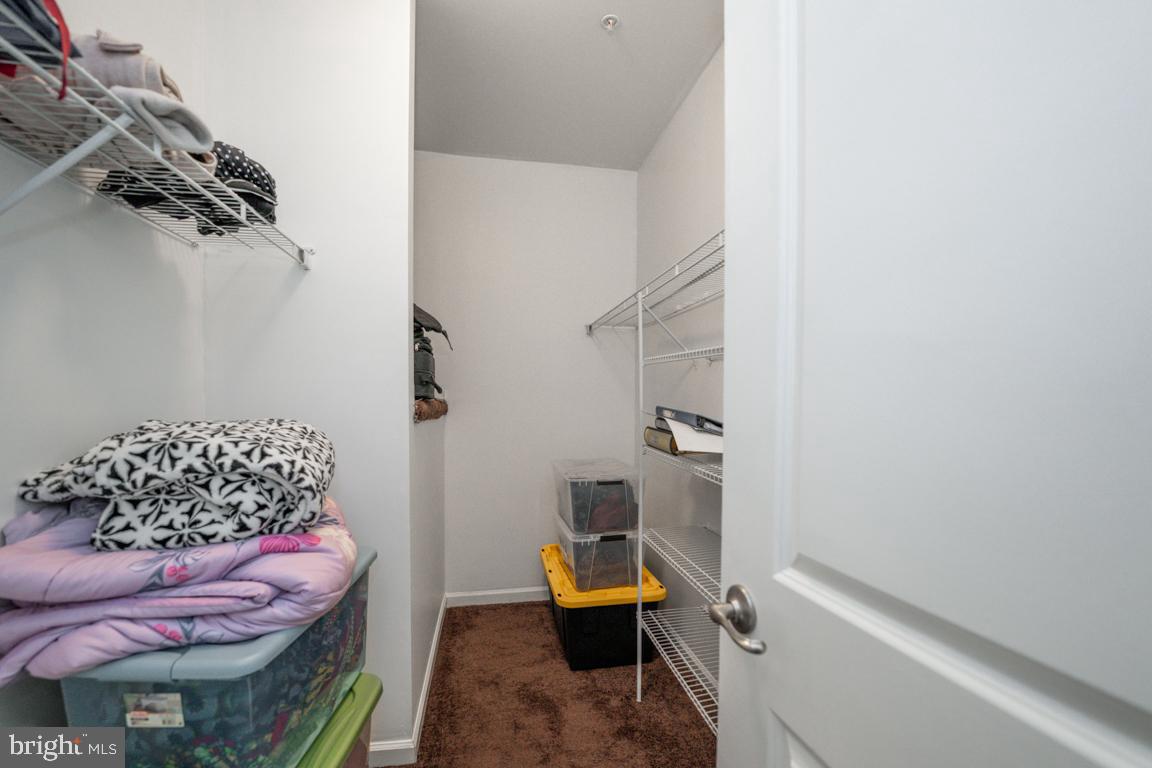 BALLENGER CREEK - Residential