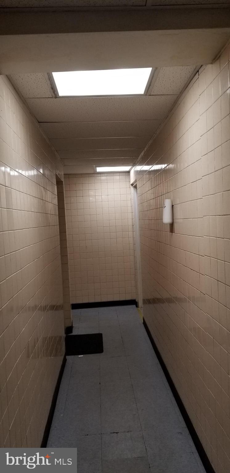 BYWOOD - Commercial Sale