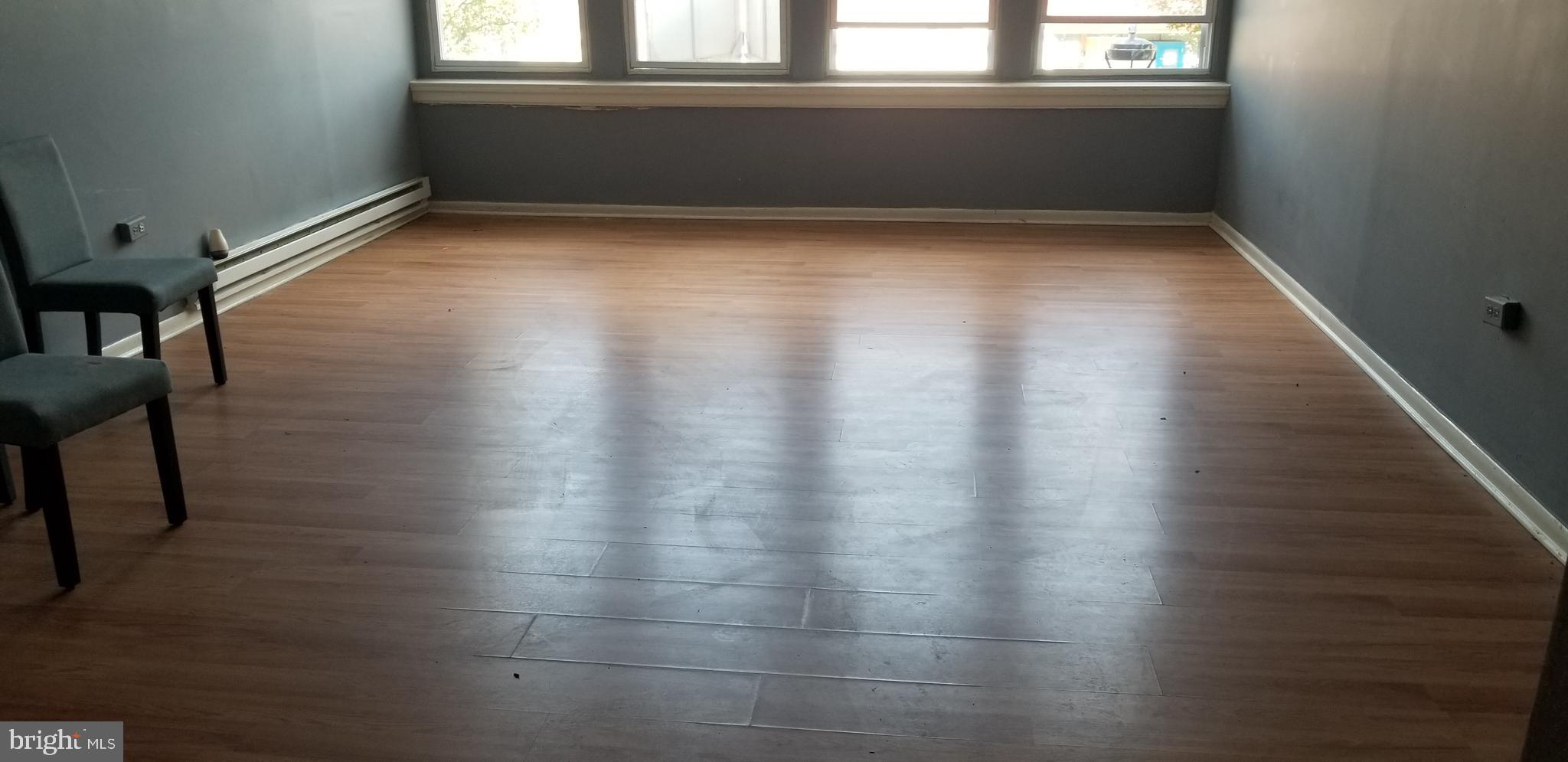 BYWOOD - Commercial Sale