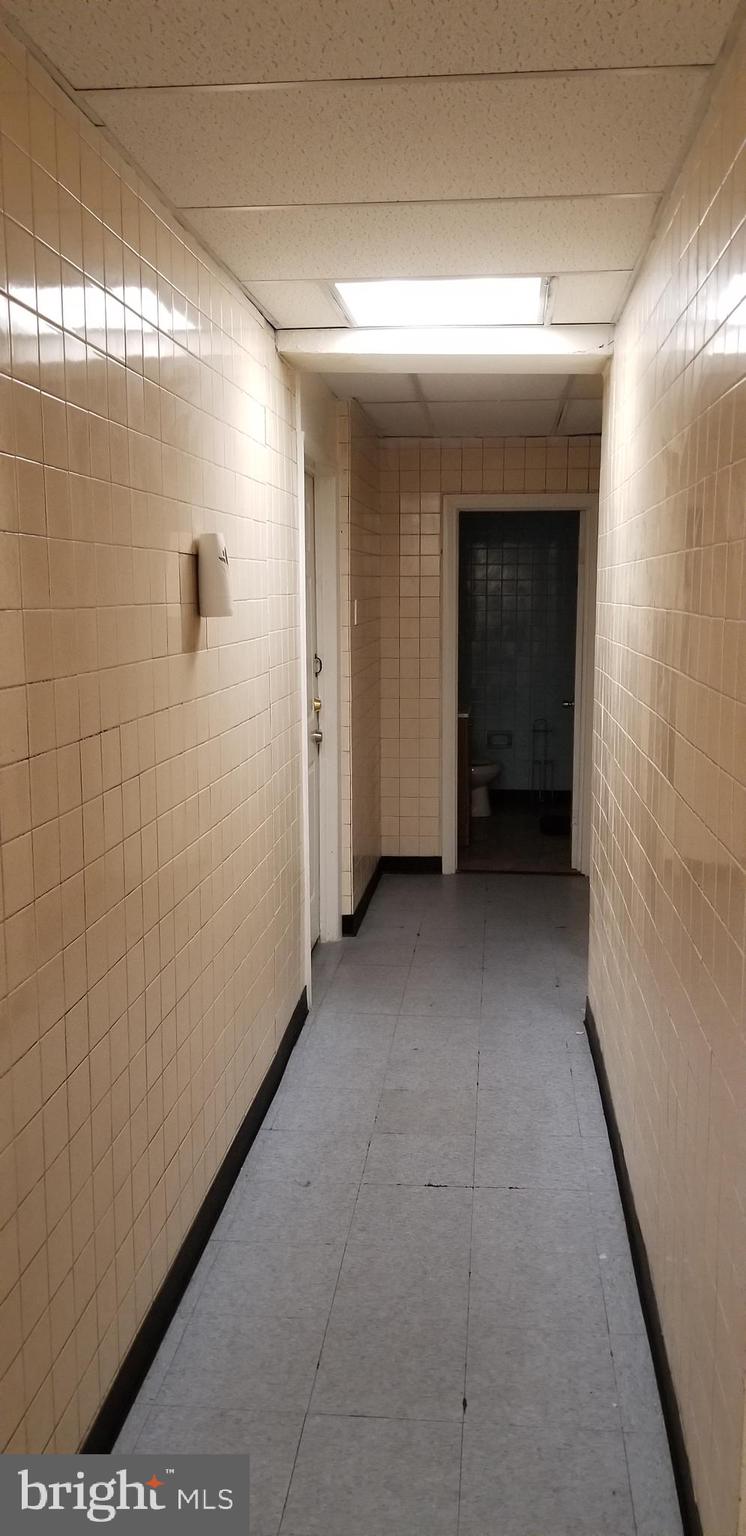 BYWOOD - Commercial Sale