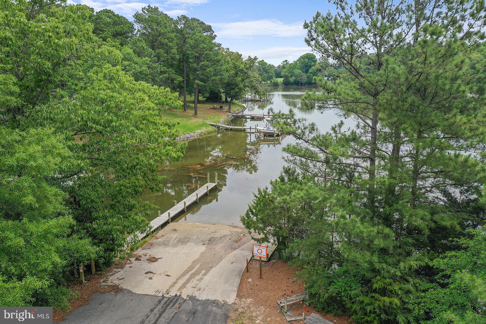 CABIN POINT - Residential