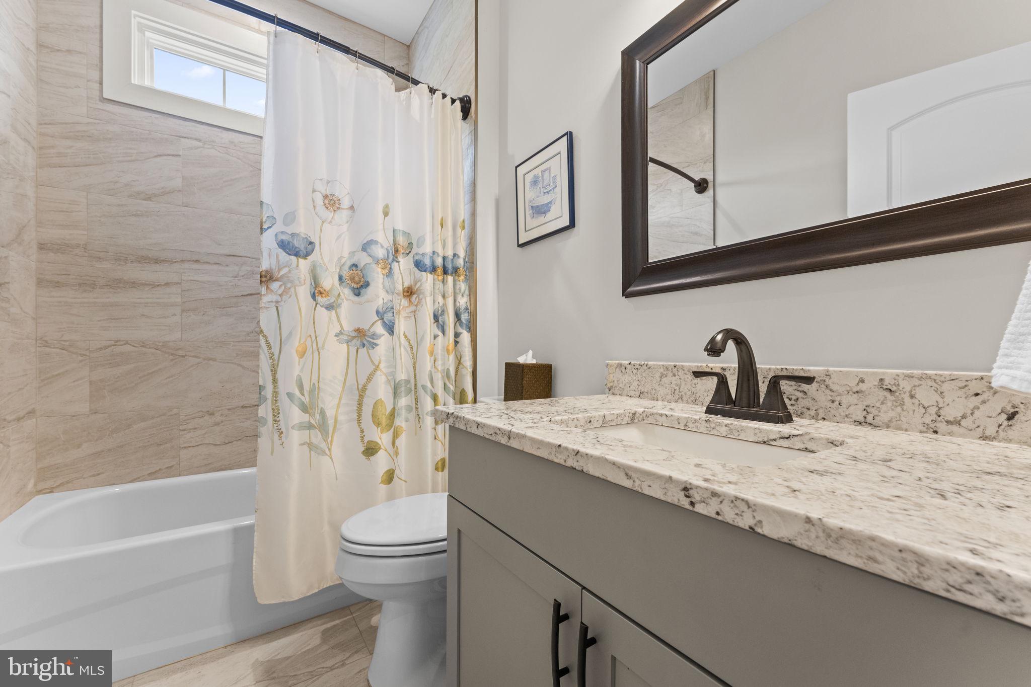 CABIN POINT - Residential