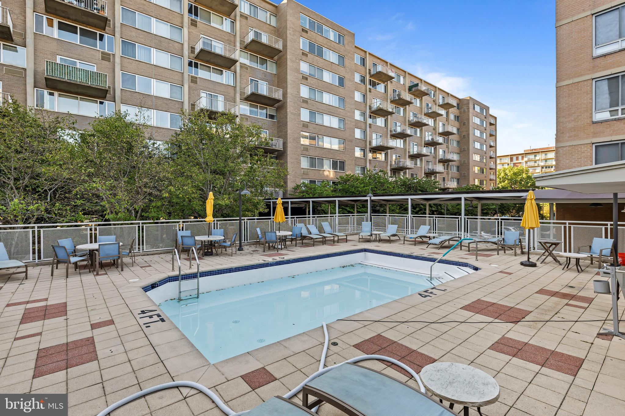 350 G STREET SW N614