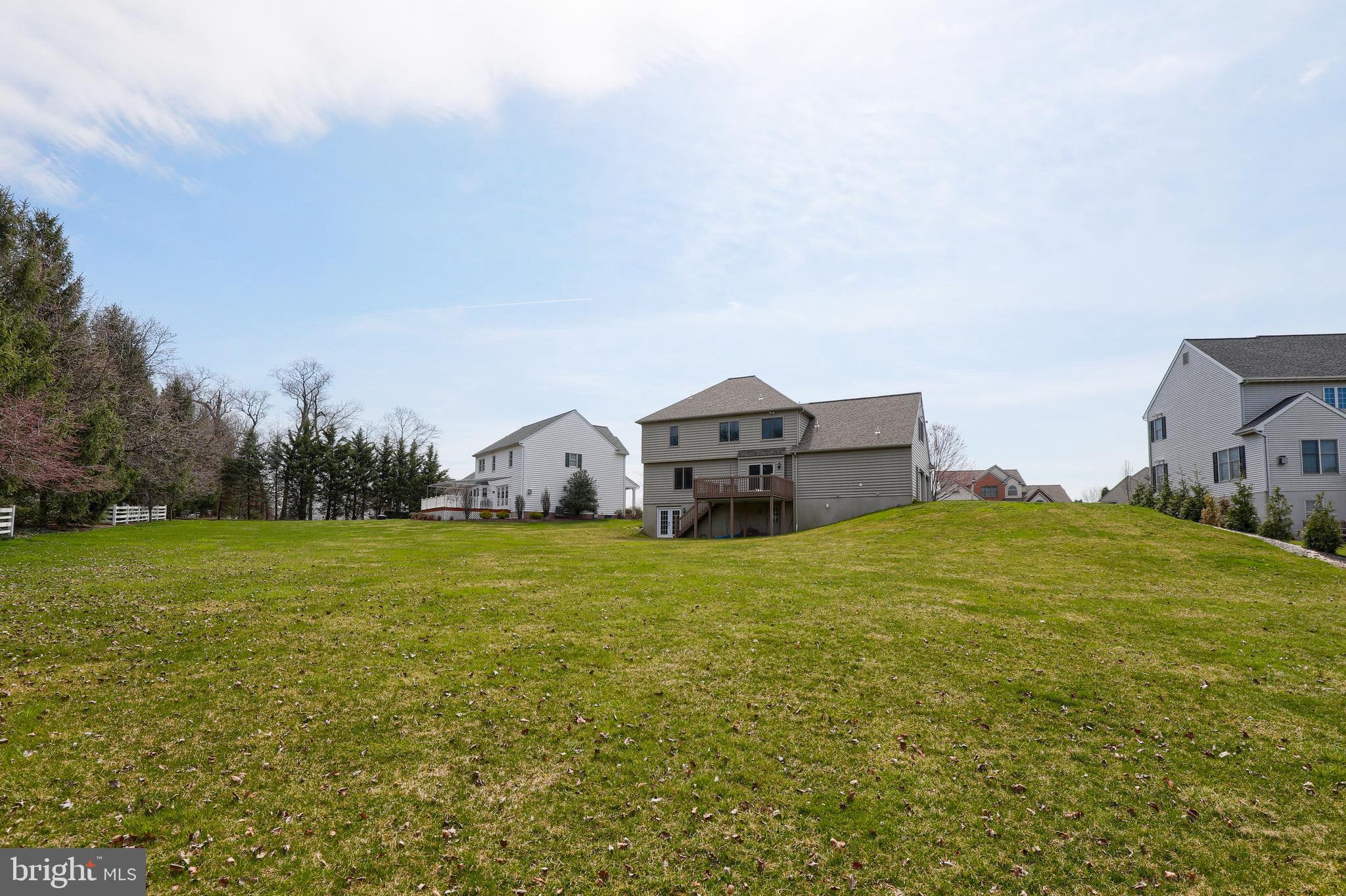 CENTERVILLE COMMONS - Residential